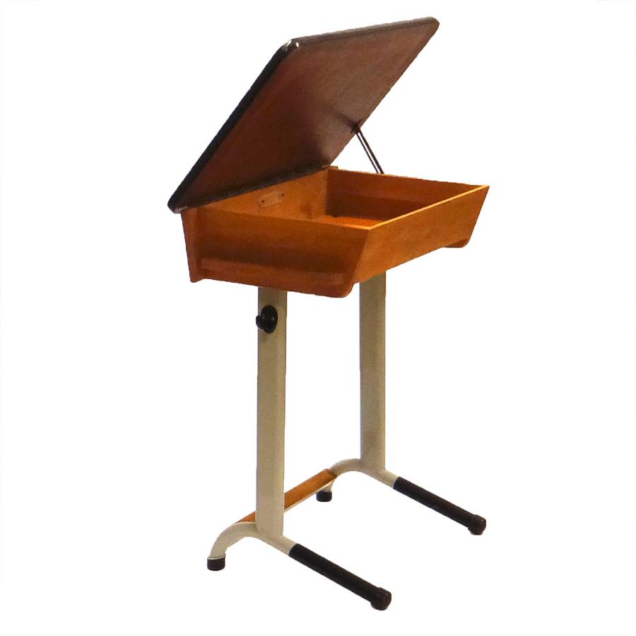 Vintage schooltafel met klep
