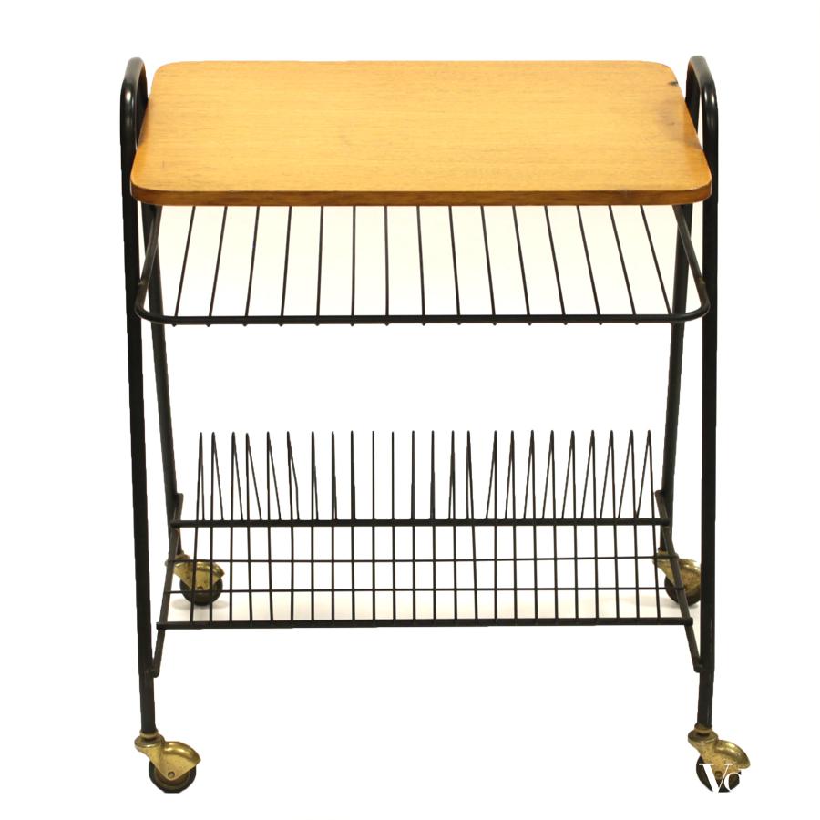 Verrijdbaar tafeltje met platenrek