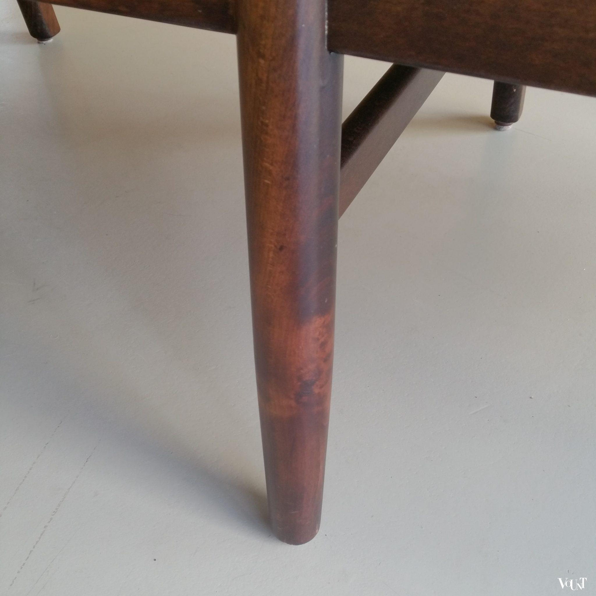 Bank van Farstrup Møbler (Casa), Denemarken