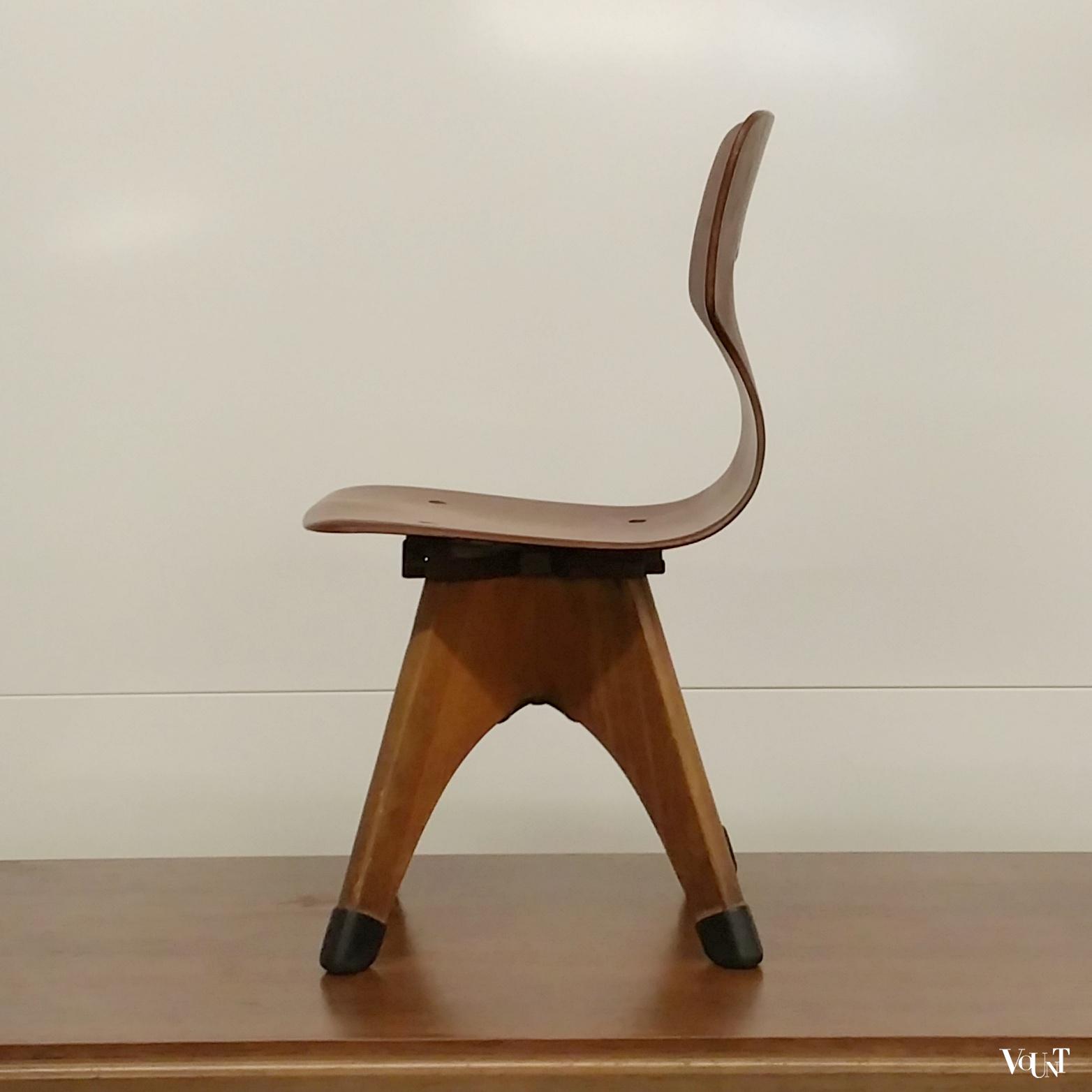Schoolstoeltje 15114, Adam Stegner voor Pagholz Flötotto, jaren ‘50