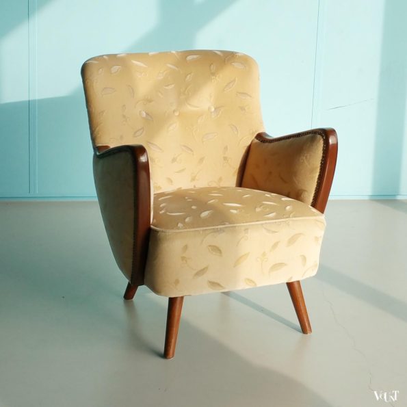 Jaren '50 cocktail stoel met fluwelen bekleding