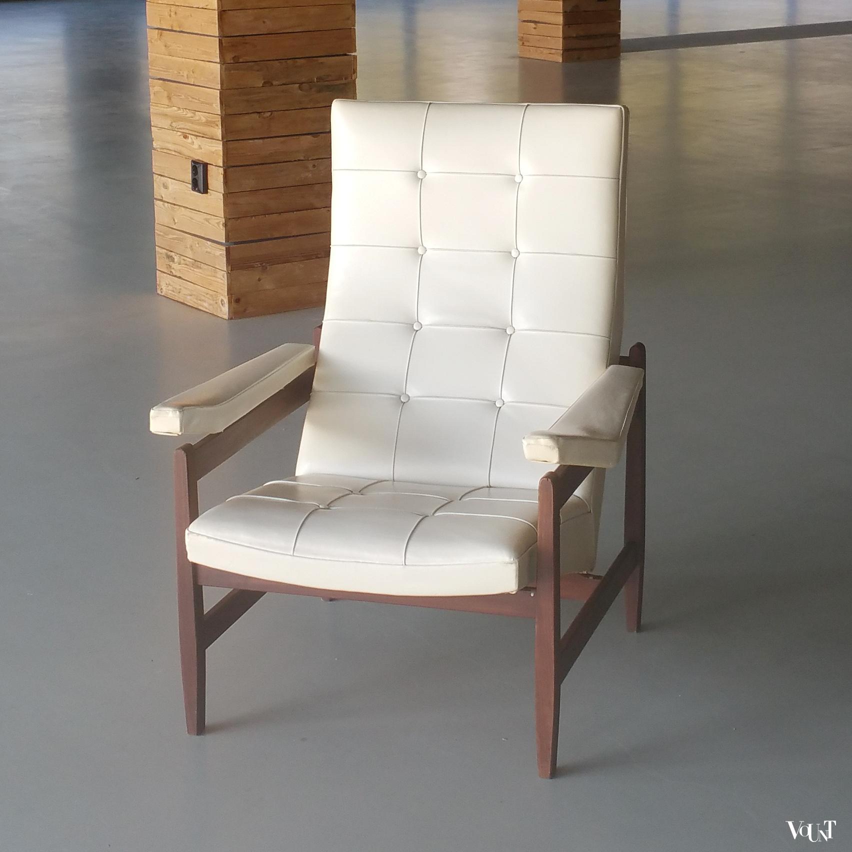 Jaren '50/'60 skaileren fauteuil met teakhouten frame