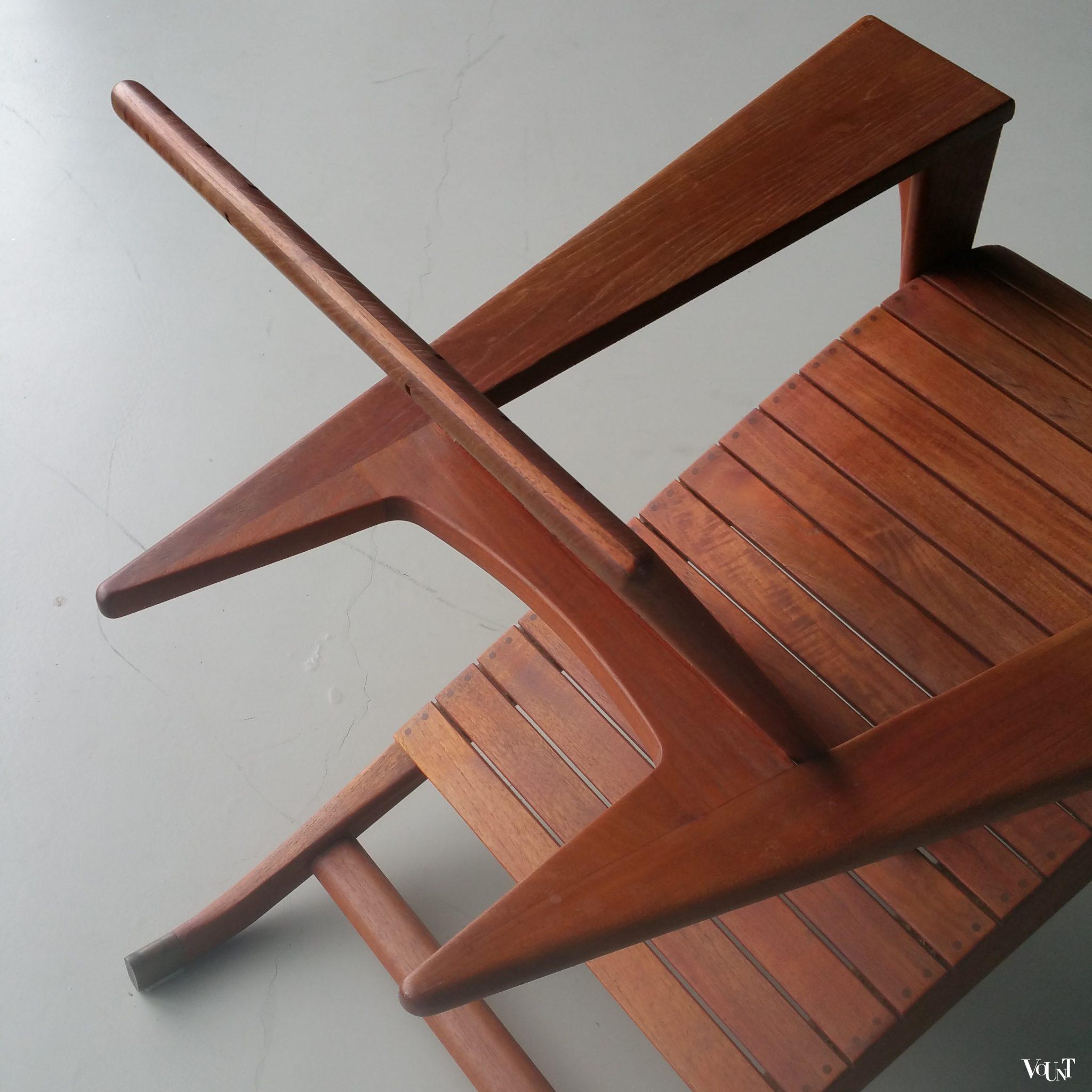Stoel “Meditation, design Klaus Wettergren (Denemarken), producent Teak Farm” (VS), begin jaren ‘90