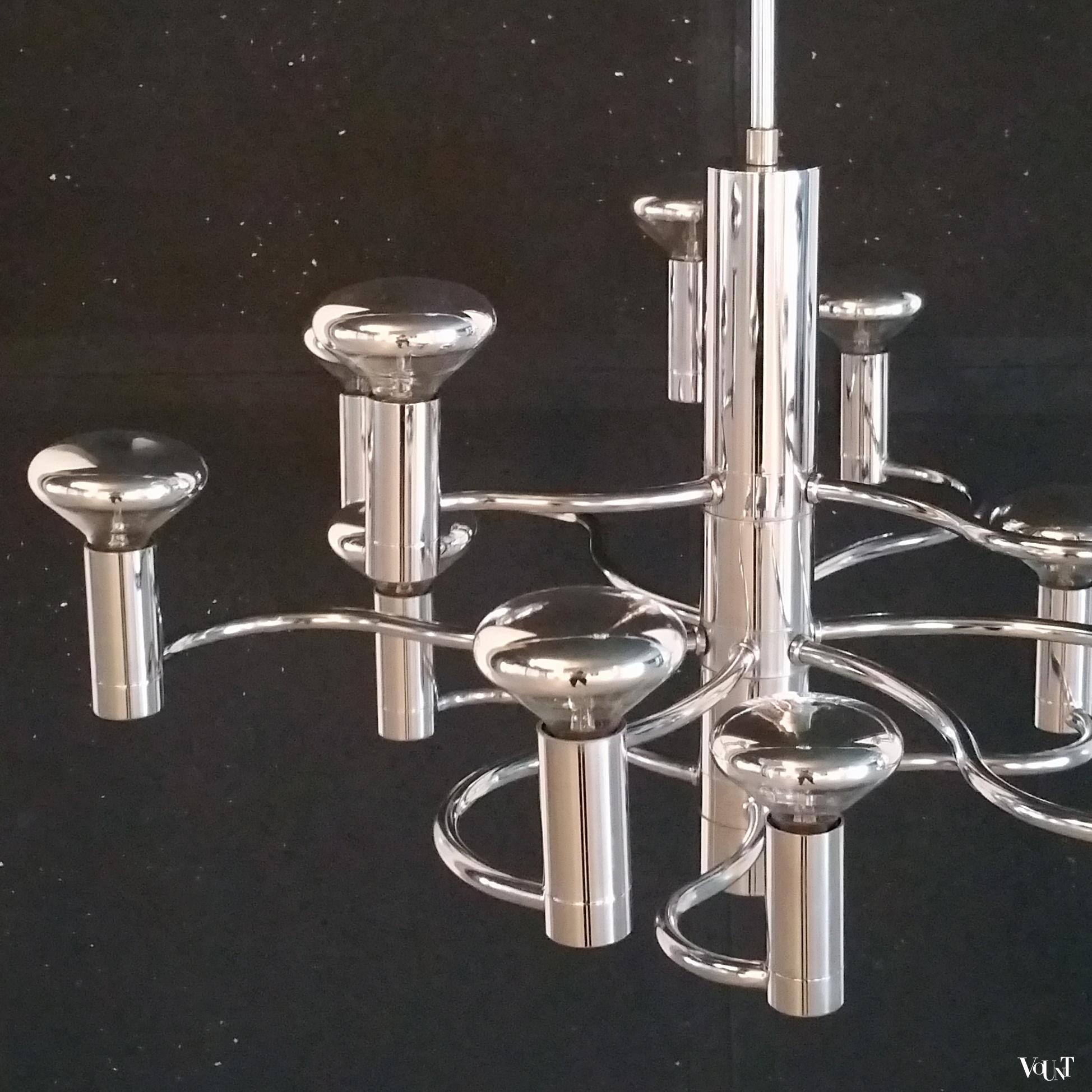 Jaren ’70 hanglamp met 12 lichtpunten, Massive, België