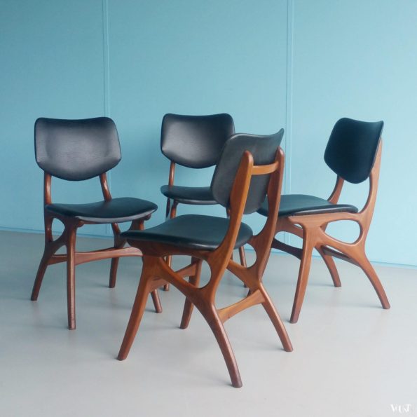4 jaren ’50 teakhouten eettafelstoelen, Pynock