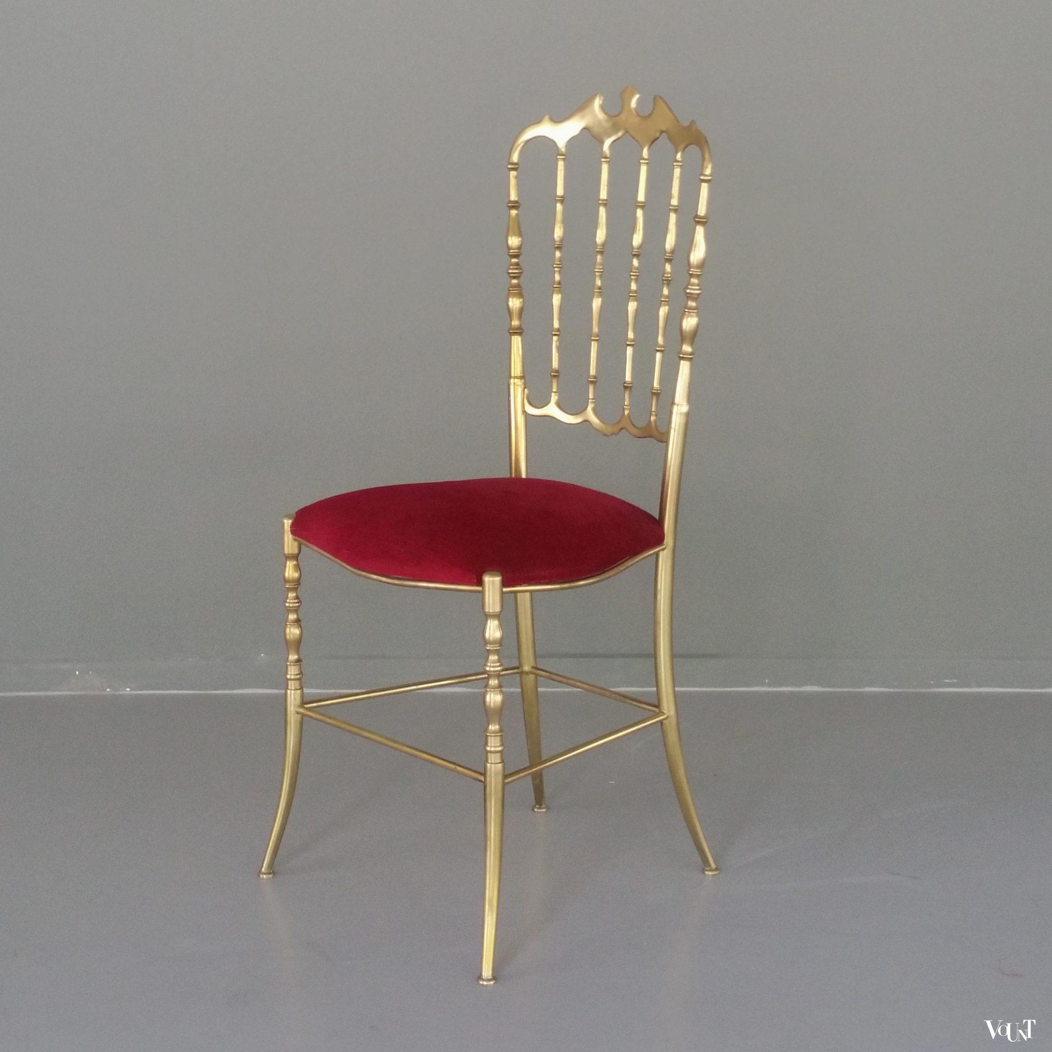 Messing Chiavari-stoeltje met rood fluwelen bekleding, Italië, jaren ‘60