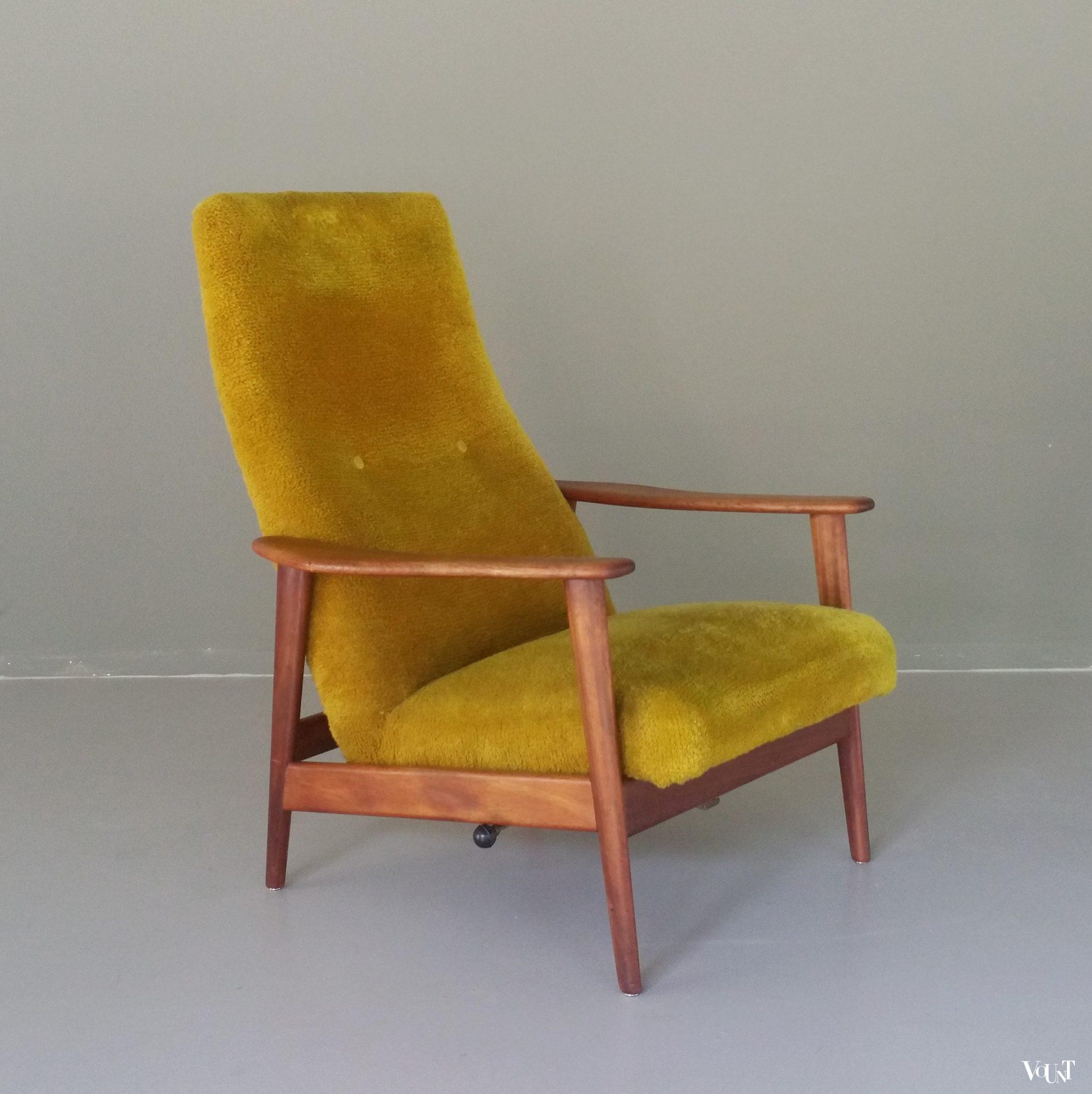 Jaren '50 kantelbare teakhouten fauteuil