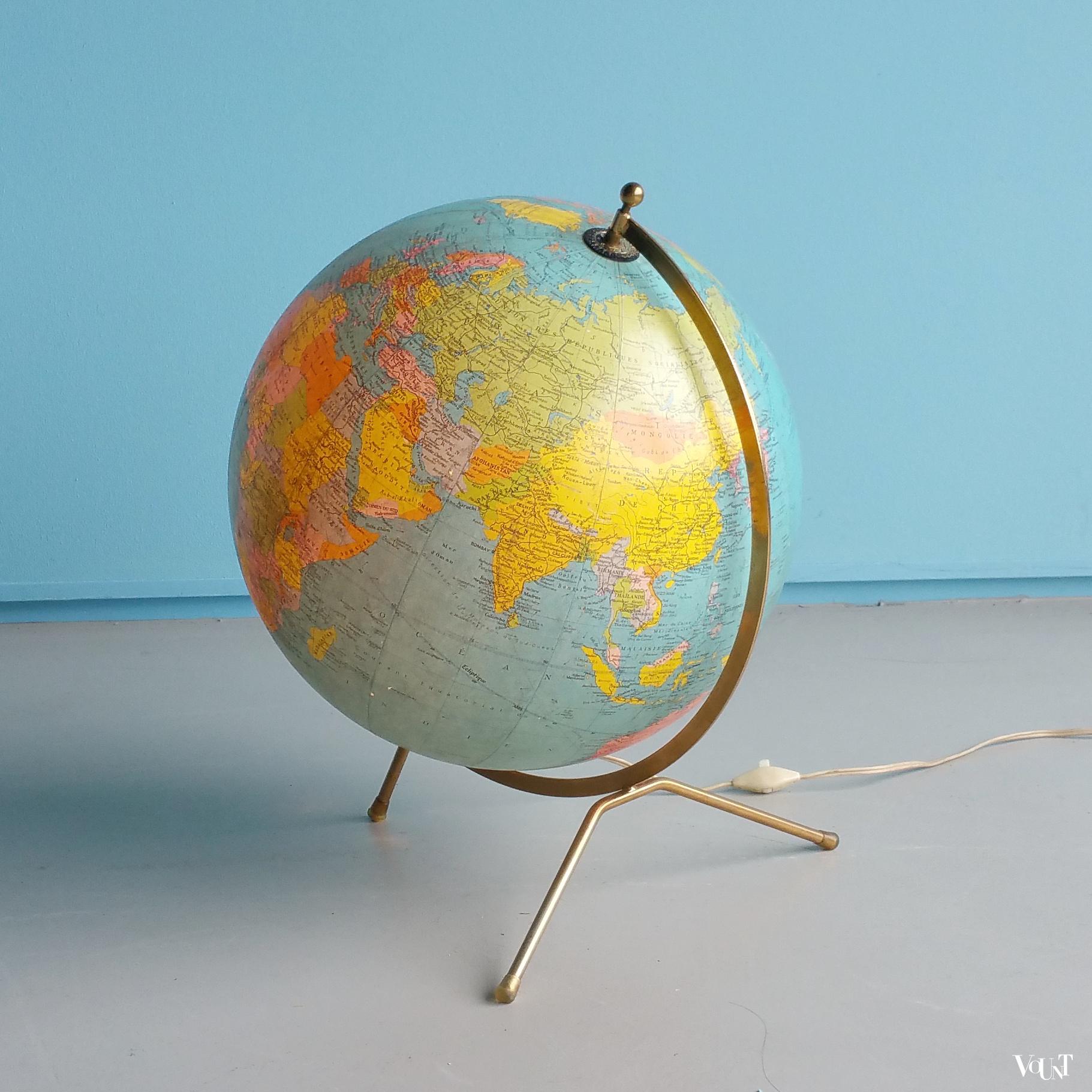 Franse glazen globe met verlichting, Cartes Taride, 1972