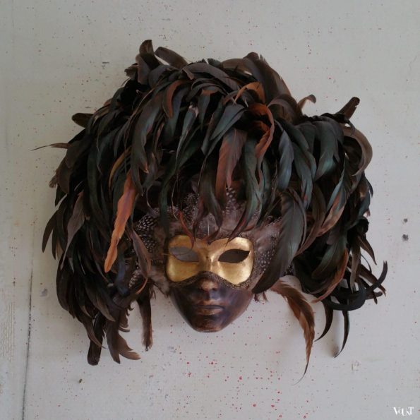 Venetiaans masker met veren