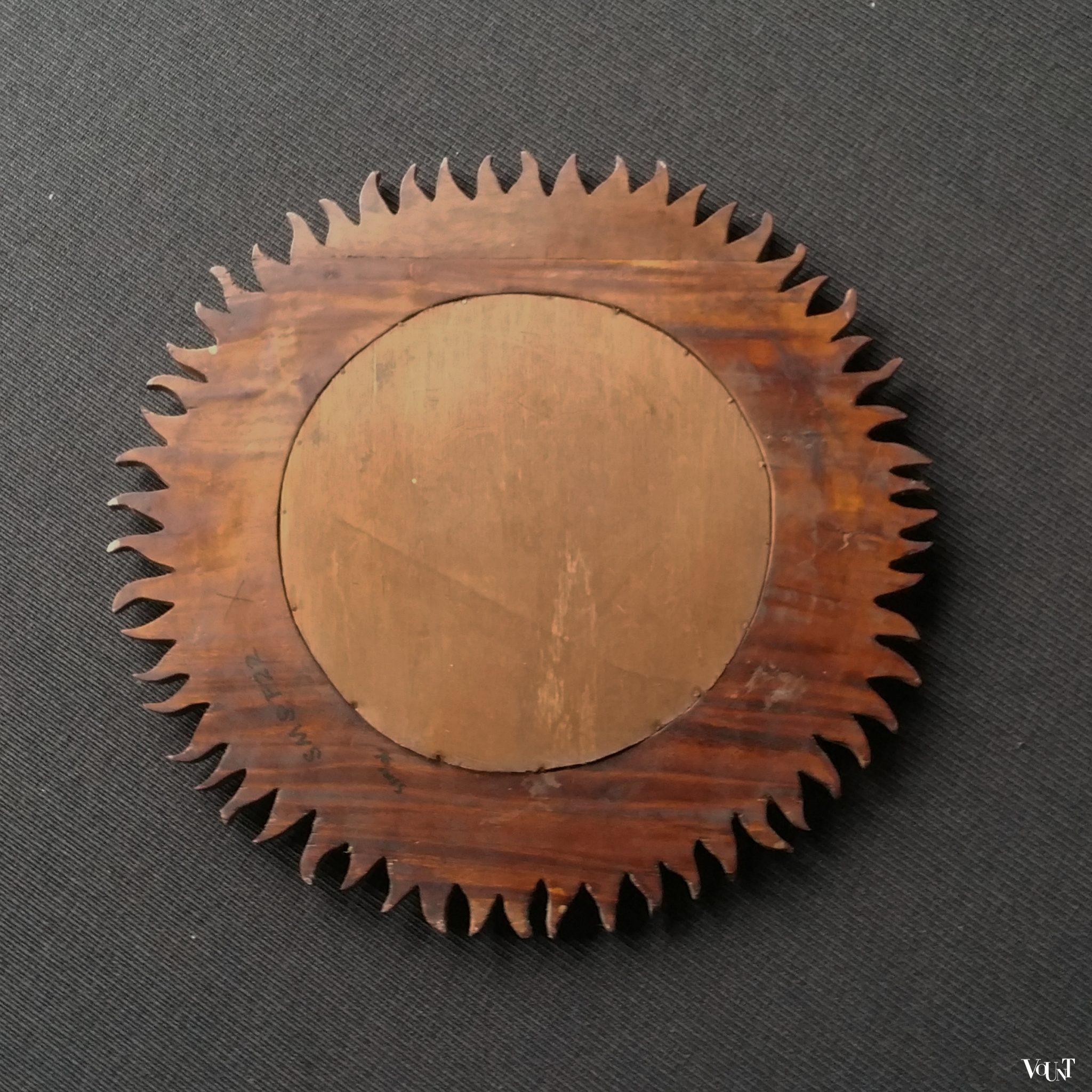 Houten "gouden" zonnespiegel met facetglas