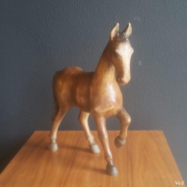 Frans houten beeld paard