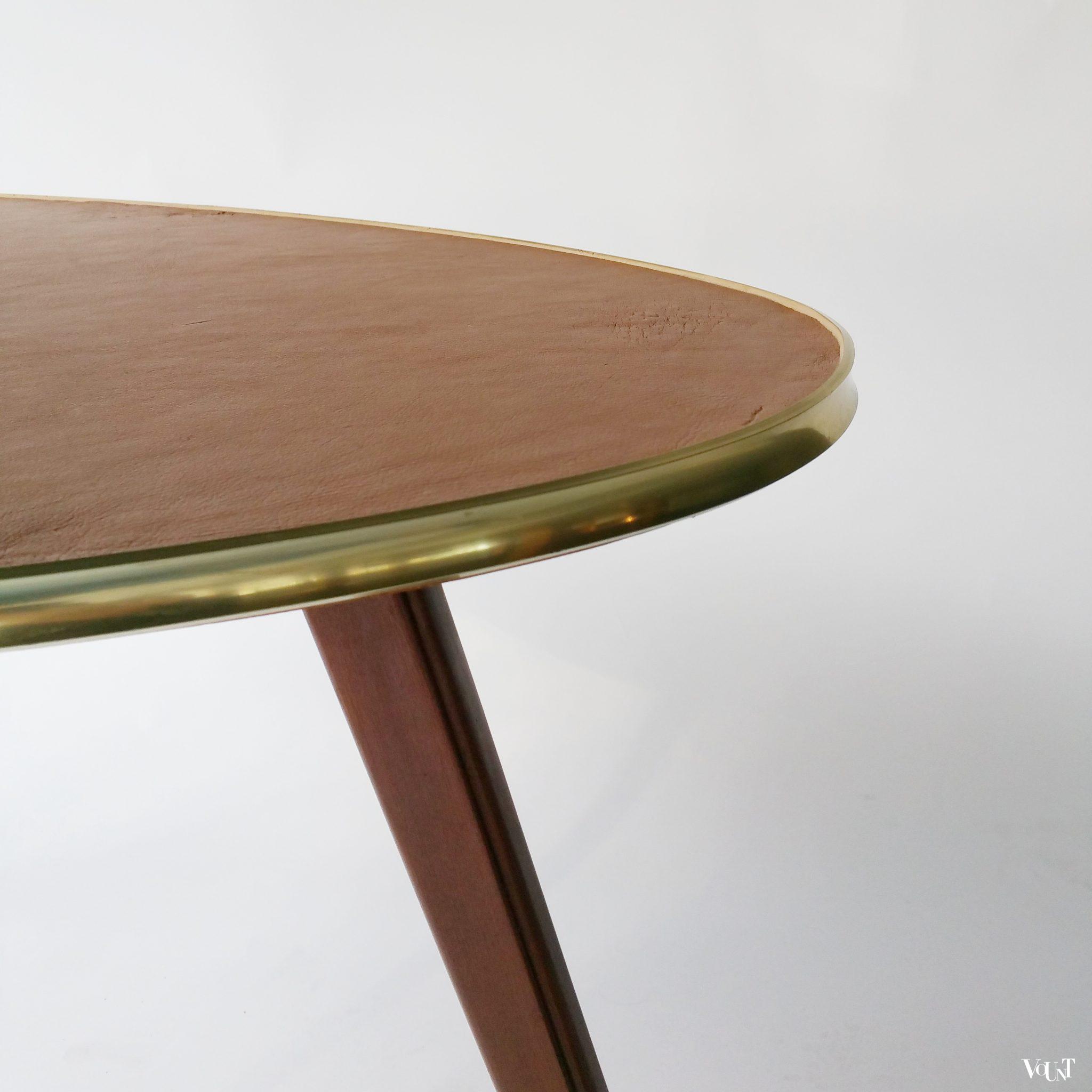 Jaren '50 salontafel met leren tafelblad