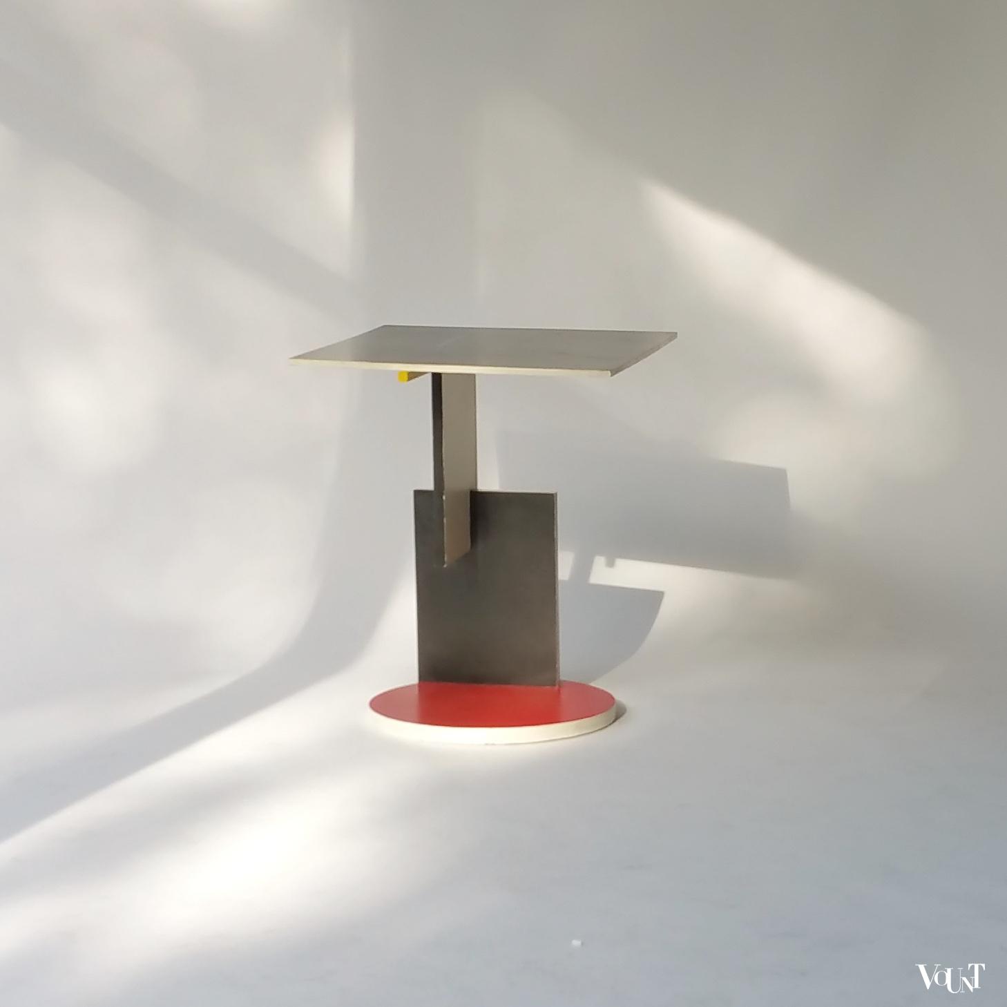 Divantafeltje Gerrit Rietveld - 1923 (replica)