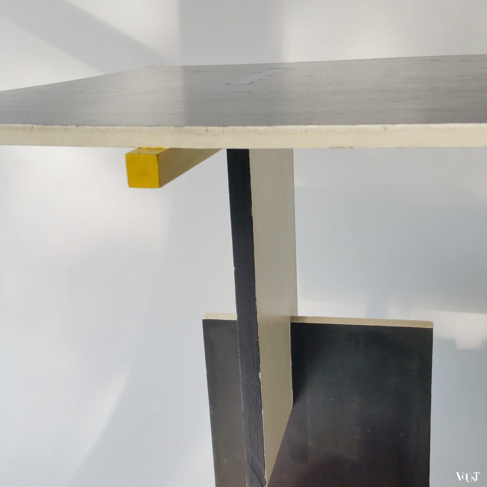 Divantafeltje Gerrit Rietveld - 1923 (replica)