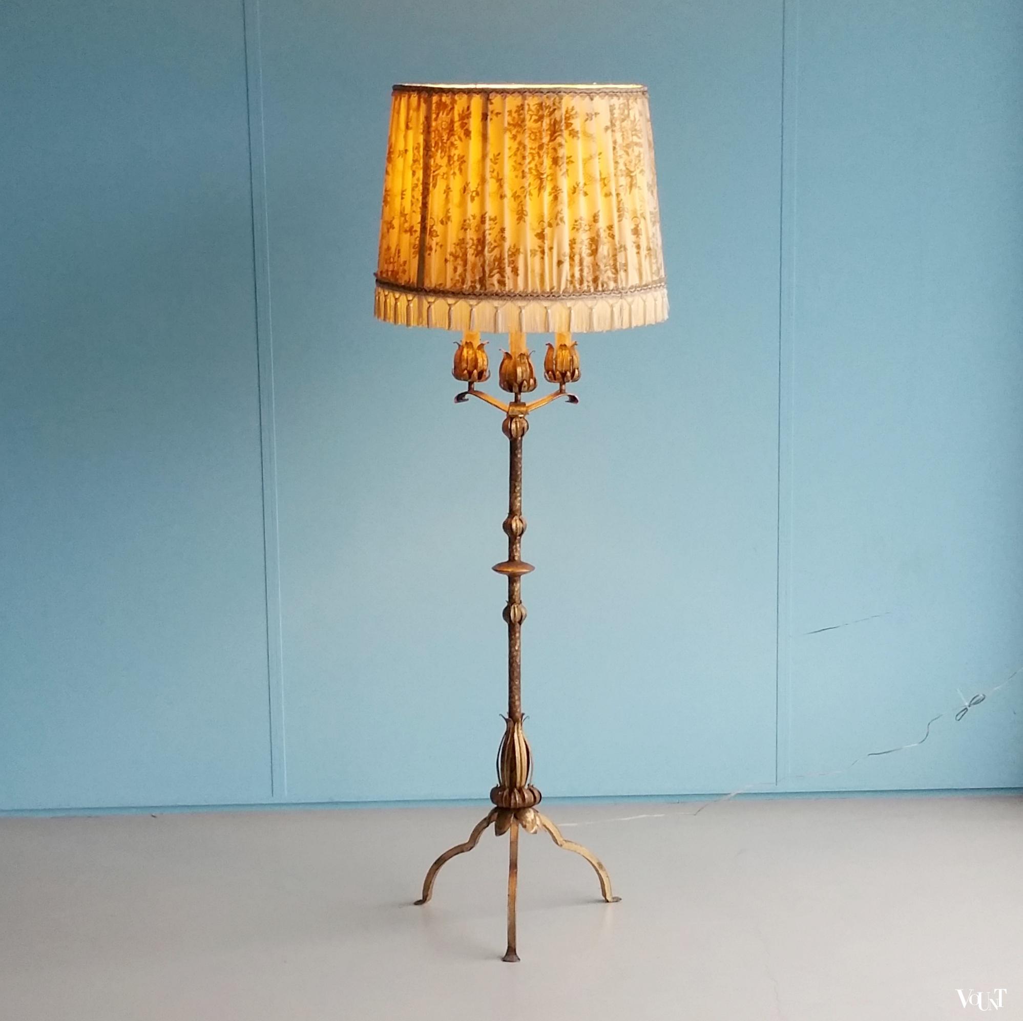 Vuurvergulde staande lamp met “kaarsen”, '50/'60