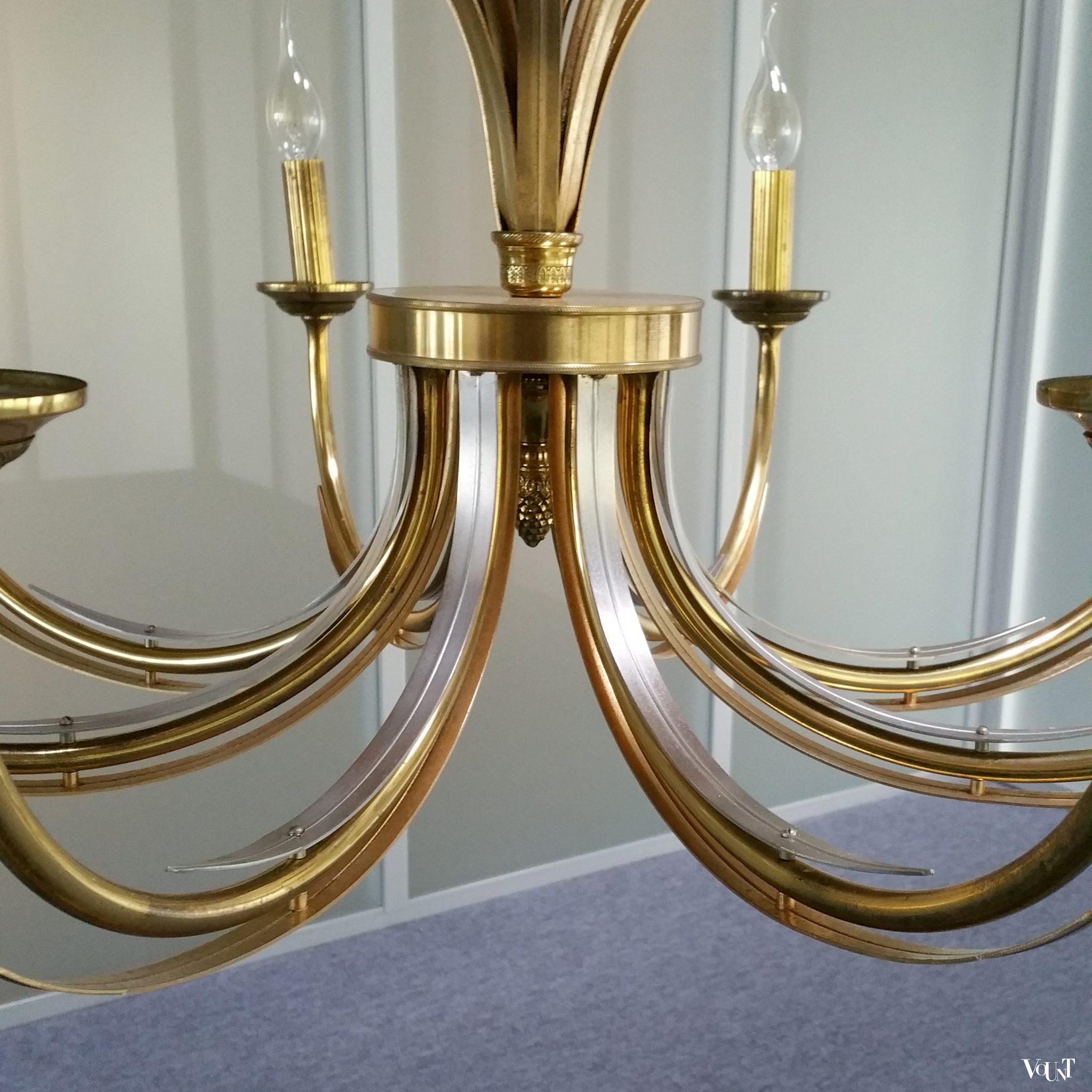 Hanglamp met struisvogelei en ananasbladeren, Maison Charles, jaren ‘70
