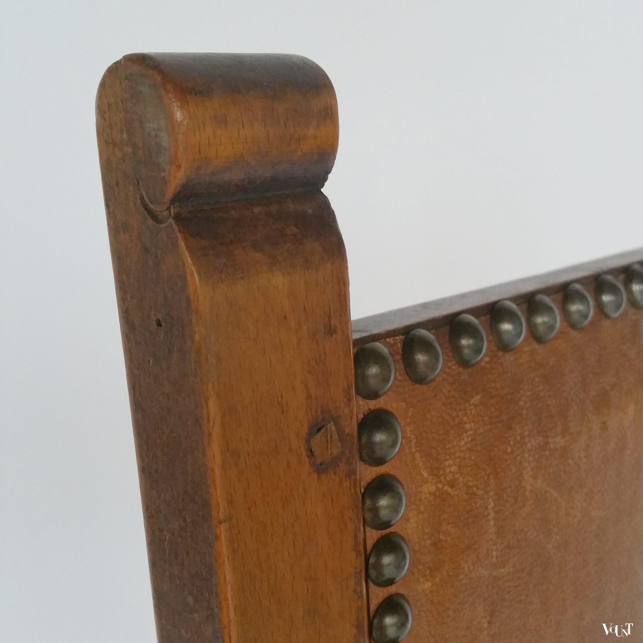 Vintage smal stoeltje "Silla Telefono" met leren bekleding, Valenti