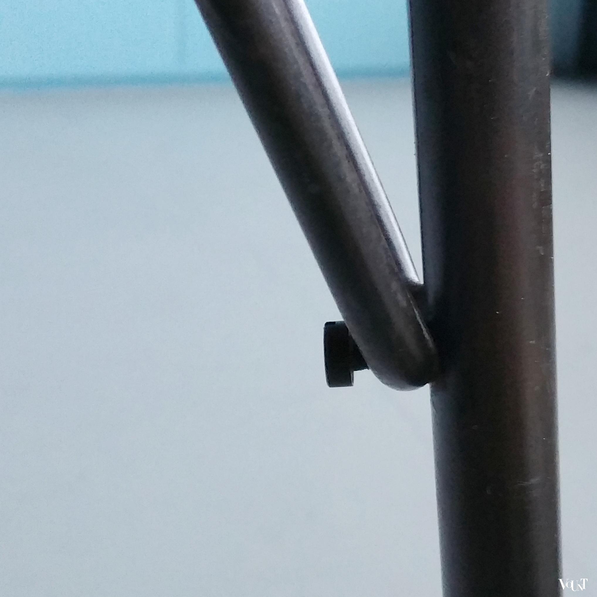 Verstelbare salon-/eettafel met zwart linoleum tafelblad, Rudolf Wolf voor Elsrijk, 1957