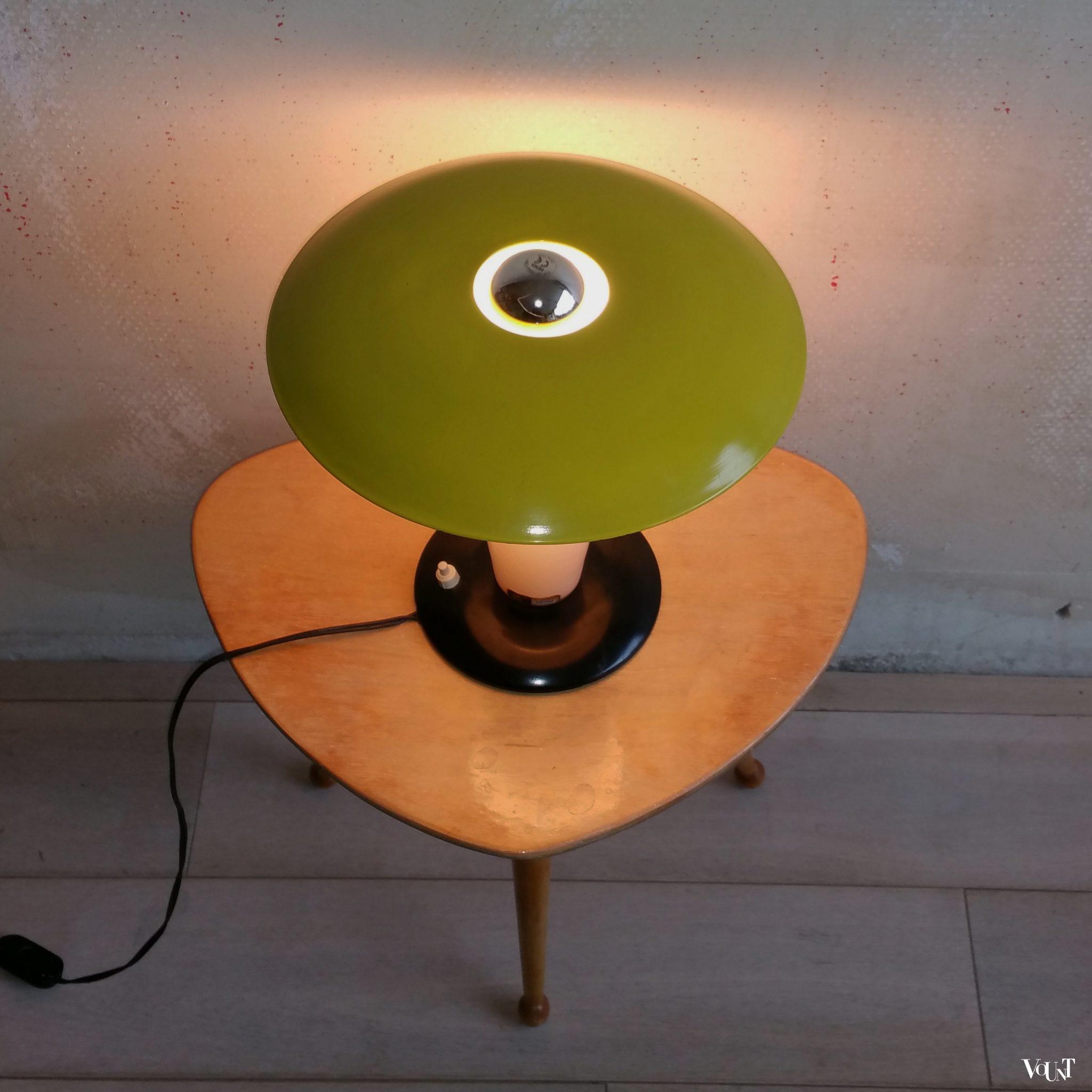 Philips tafellamp met gele kap, Louis Kalff, jaren '50