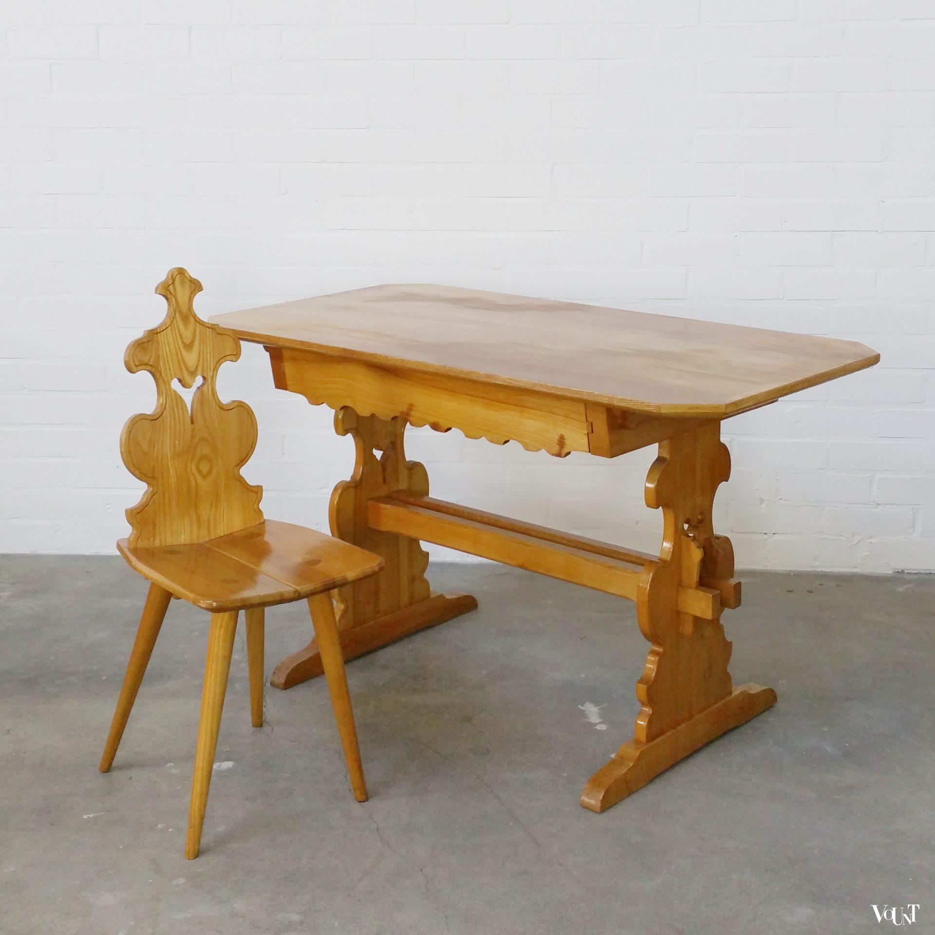 Vintage grenen tafel, jaren '70