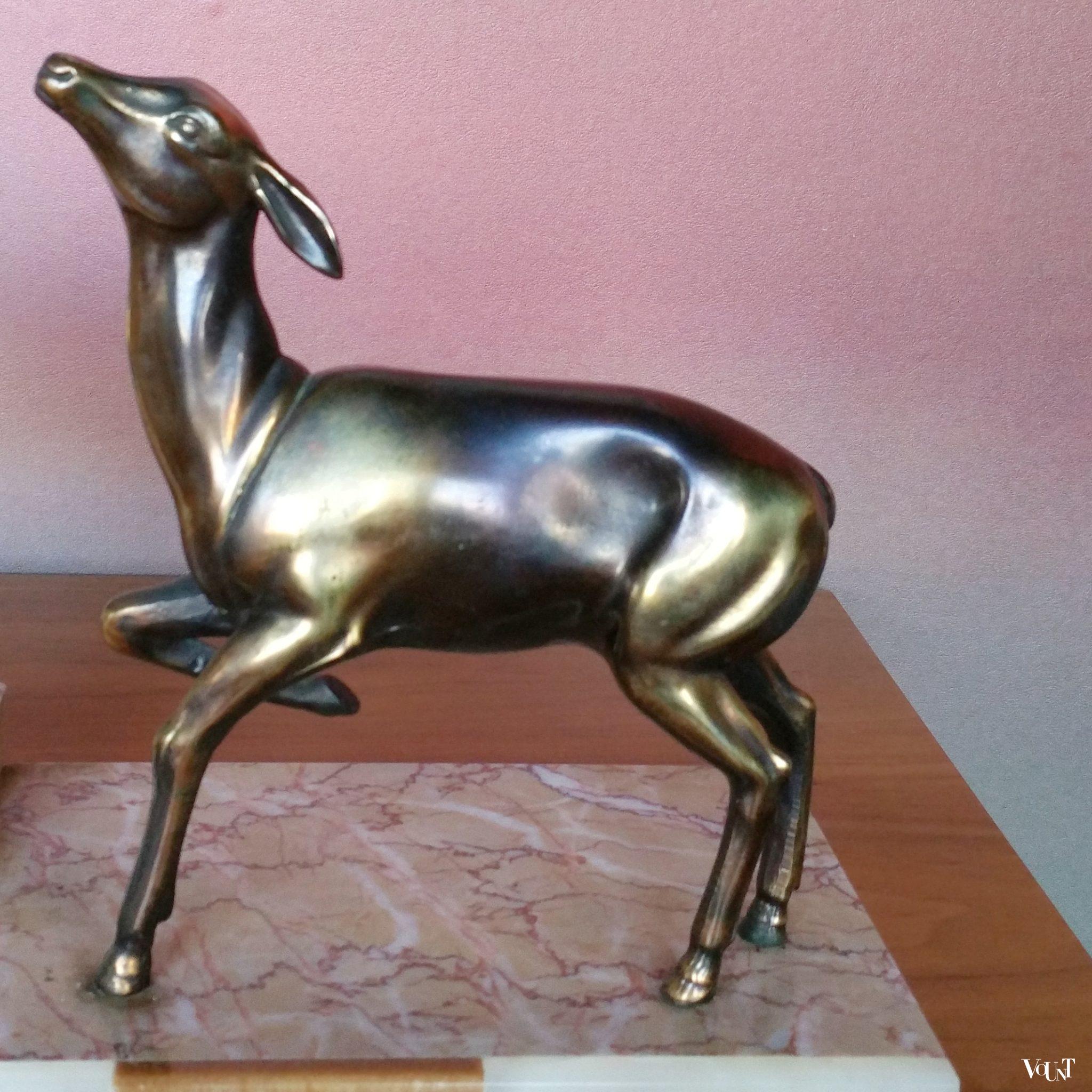 Art deco marmeren plateau met twee herten, jaren '30/'40