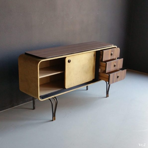 Midcentury dressoir / sideboard