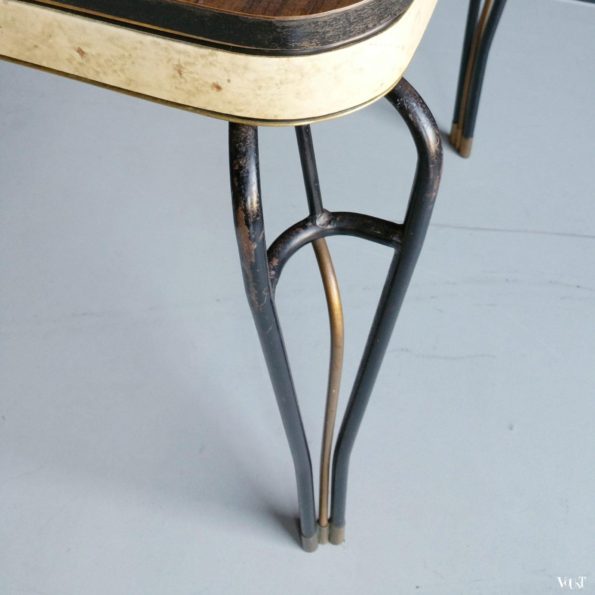 Uitschuifbare tafel met metalen poten, jaren '50/'60