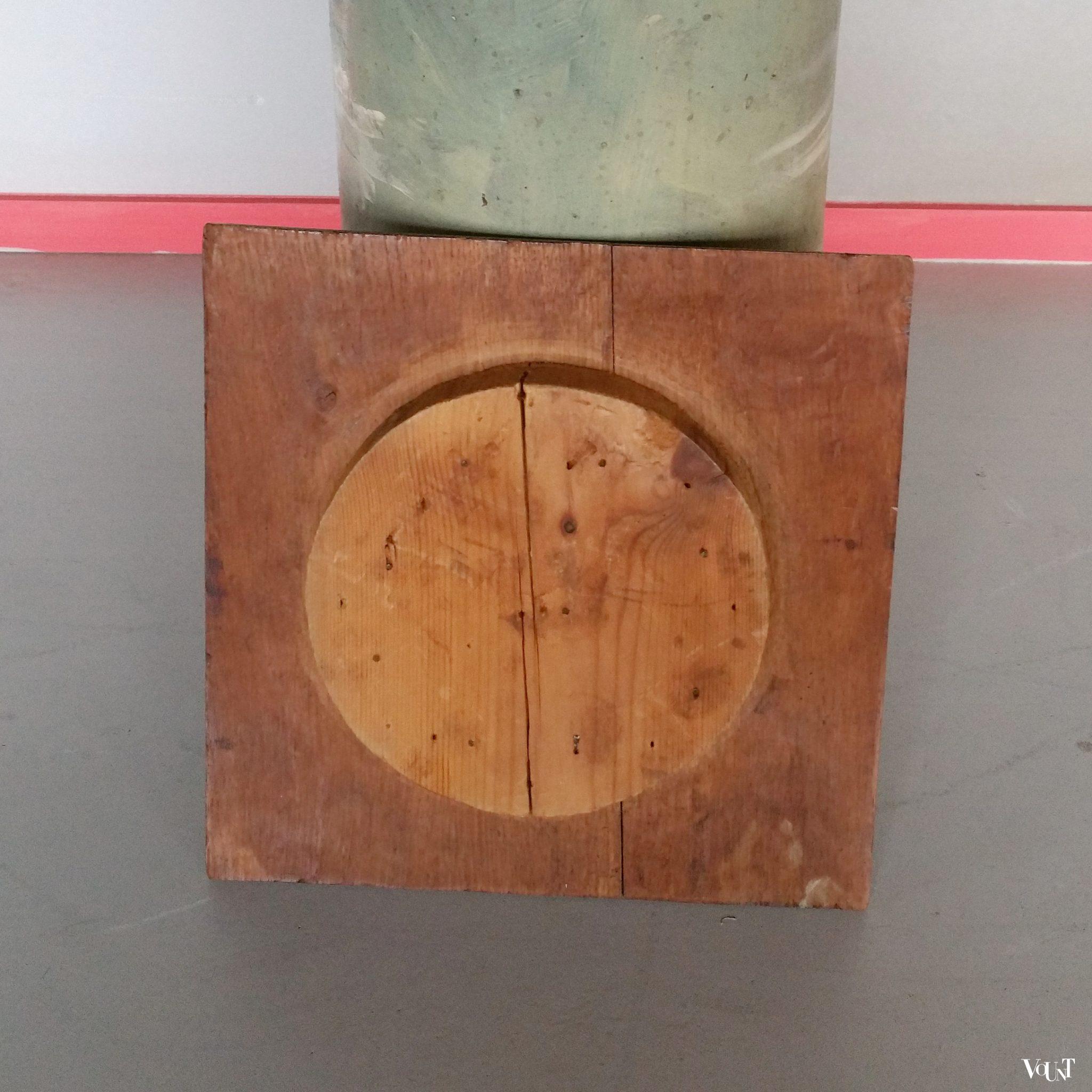 Vintage pied de stalle met schildering