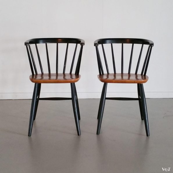 Set van 2 Nesto-stoelen met armleuning, Yngve Ekstrom / Pastoe, jaren '50/'60