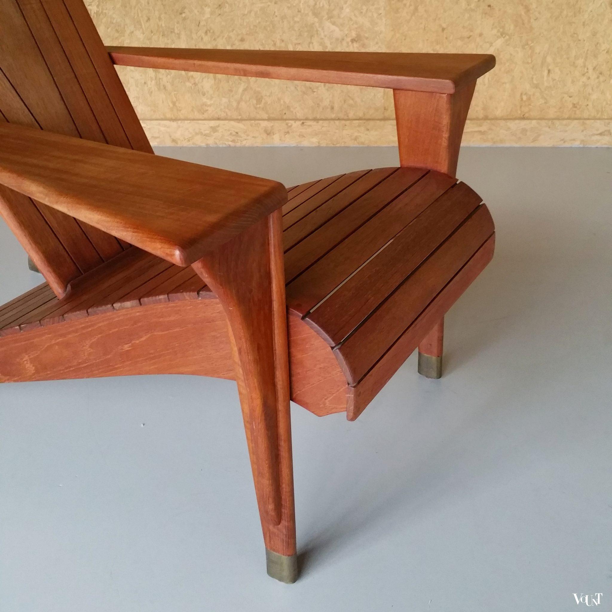 Stoel “Meditation, design Klaus Wettergren (Denemarken), producent Teak Farm” (VS), begin jaren ‘90