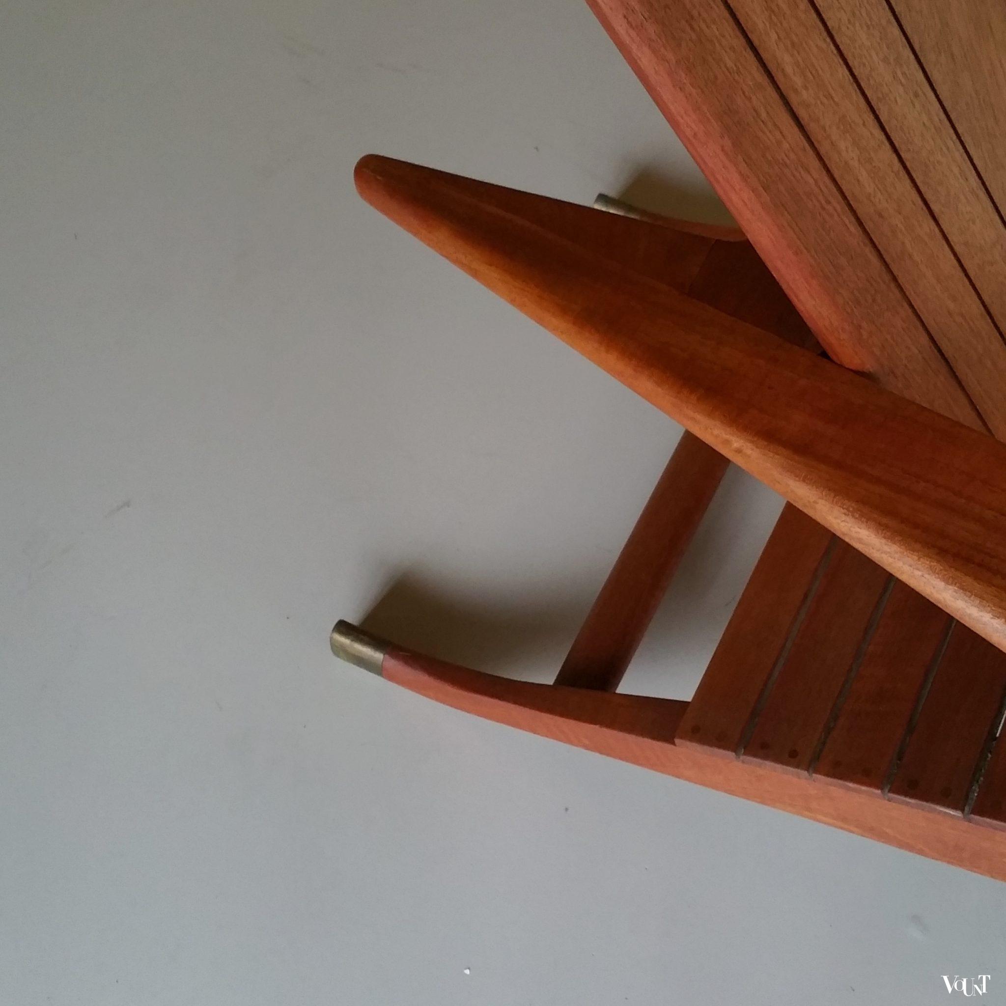 Stoel “Meditation, design Klaus Wettergren (Denemarken), producent Teak Farm” (VS), begin jaren ‘90