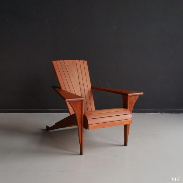 Stoel “Meditation, design Klaus Wettergren (Denemarken), producent Teak Farm” (VS), begin jaren ‘90