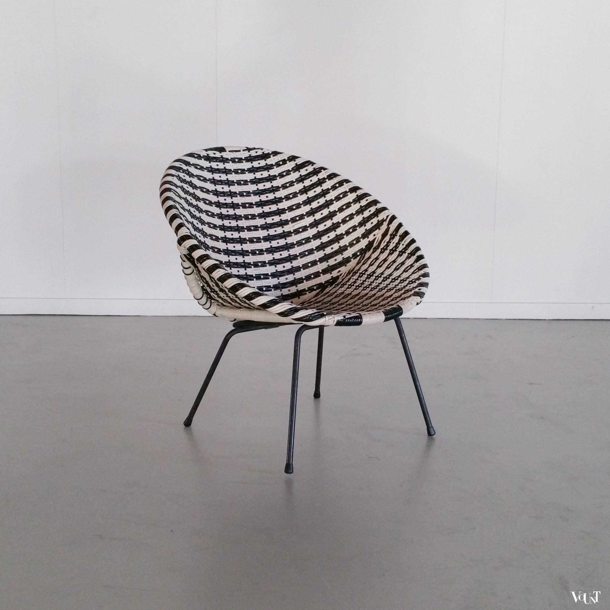 Ronde jaren '50 stoel met kunststof vlechtwerk, attr. Rohé Noordwolde