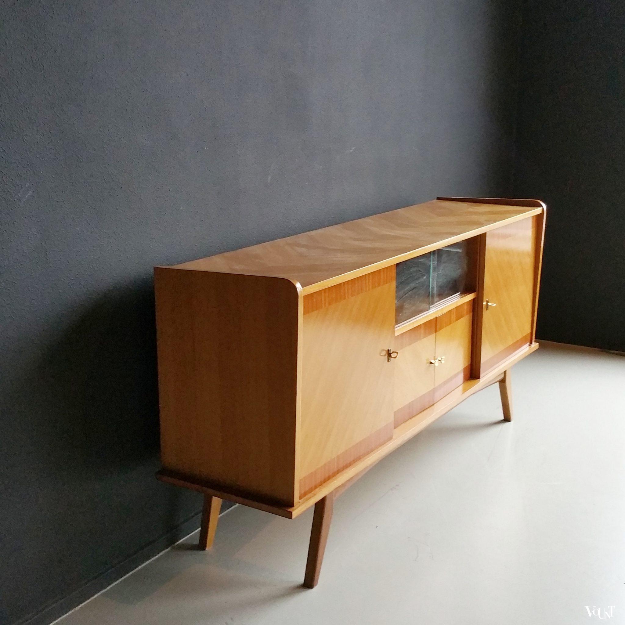 Frans dressoir /sideboard, jaren '60