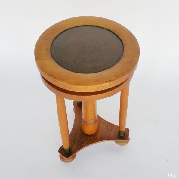 Art deco pianokruk