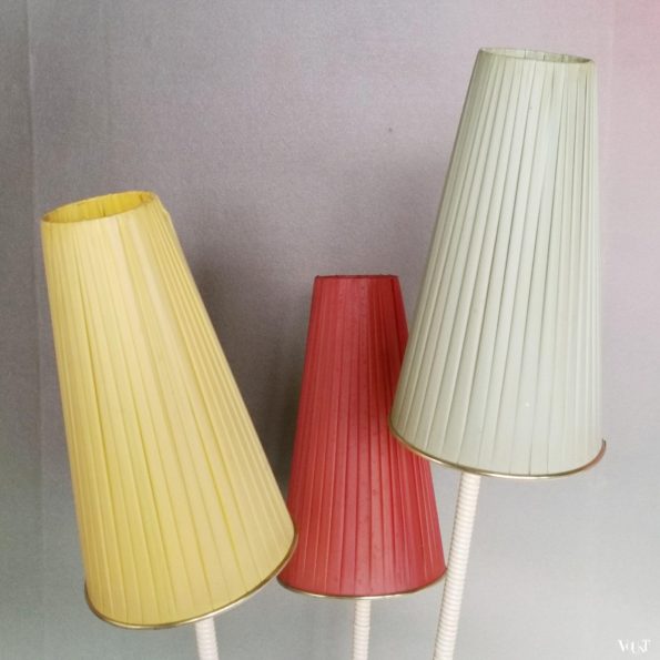 Jaren '50 vloerlamp met 3 gekleurde kappen