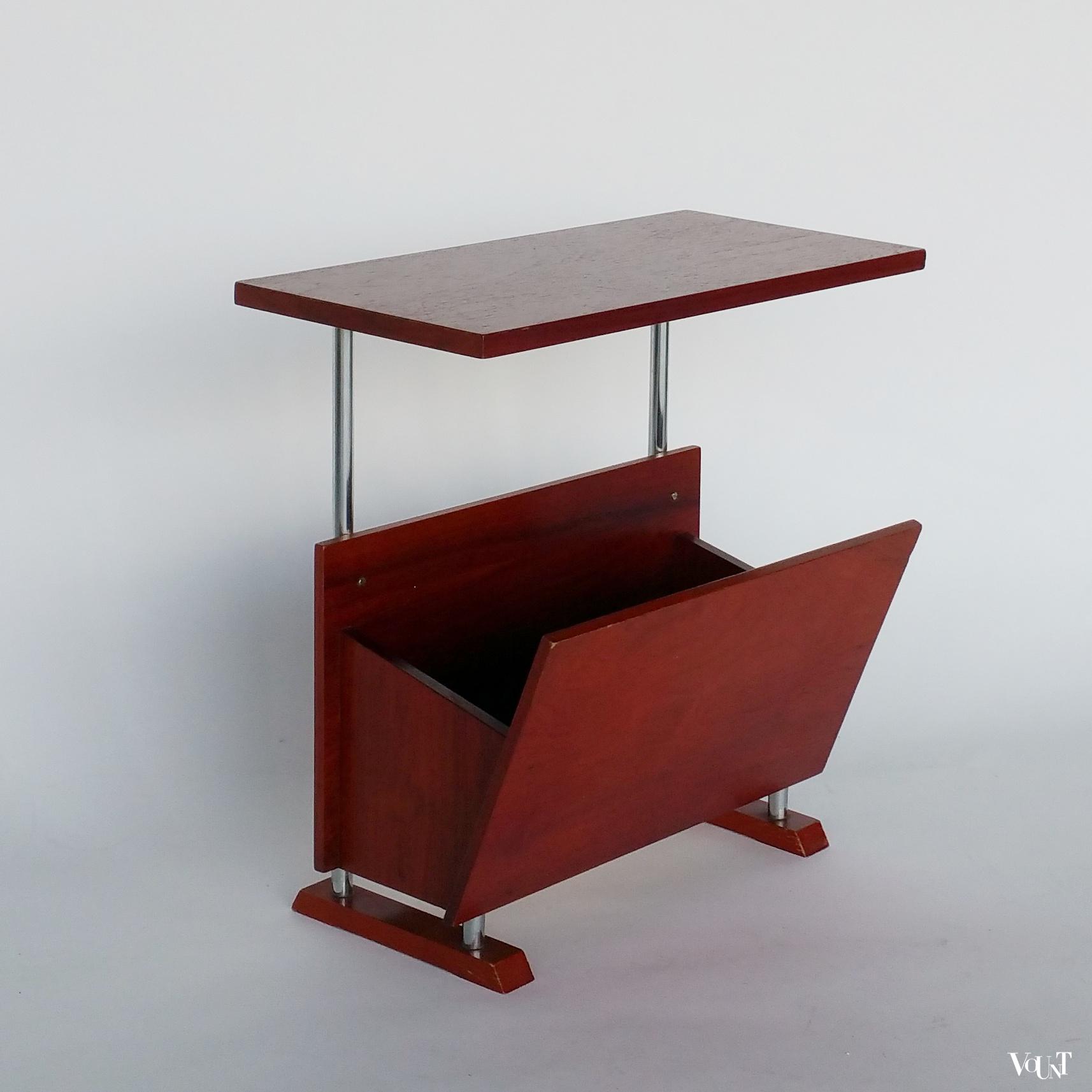 Teakhouten bijzettafeltje met lectuurbak, jaren '60