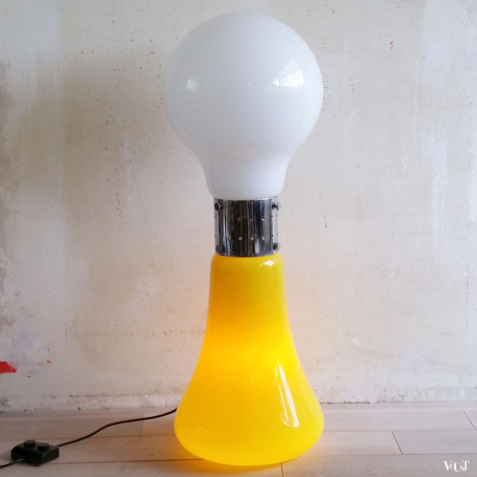 Birillo vloerlamp wit en geel Murano glas, Carlo Nason voor AV Mazegga, jaren '70