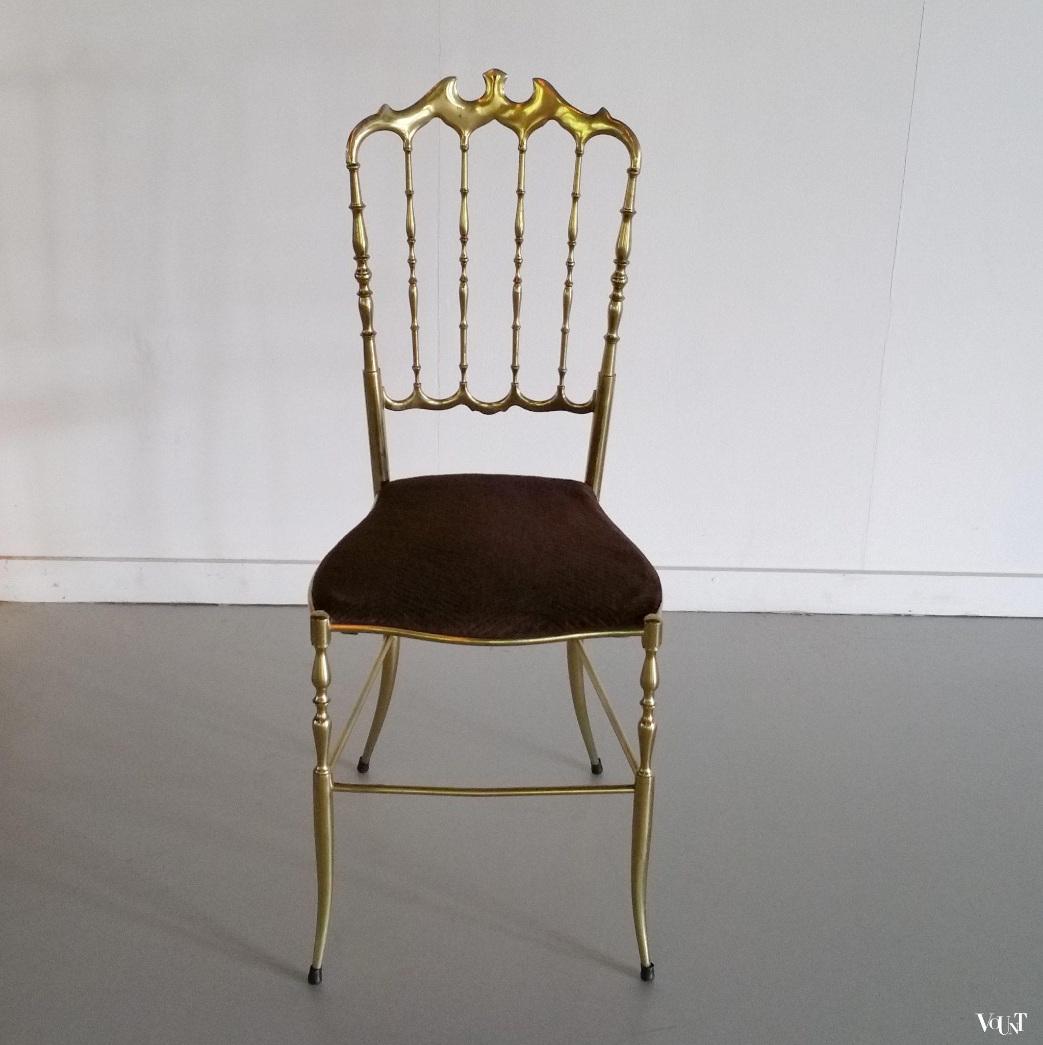 Messing Chiavari-stoeltje met bruin fluwelen bekleding, Italië, jaren ‘60