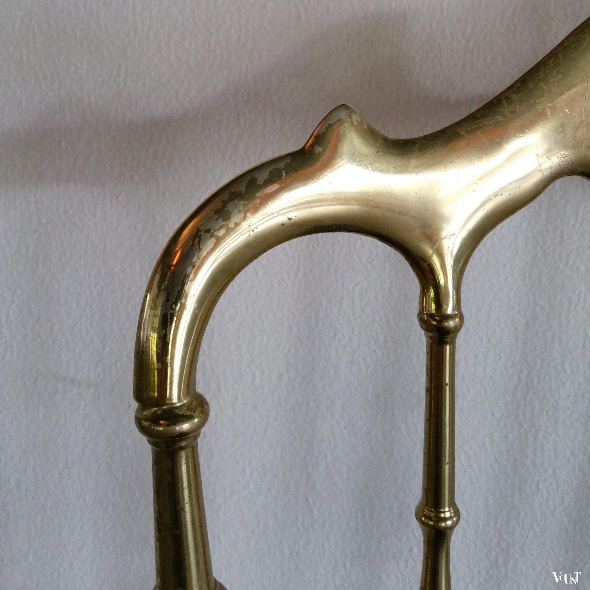 Messing Chiavari-stoeltje met bruin fluwelen bekleding, Italië, jaren ‘60