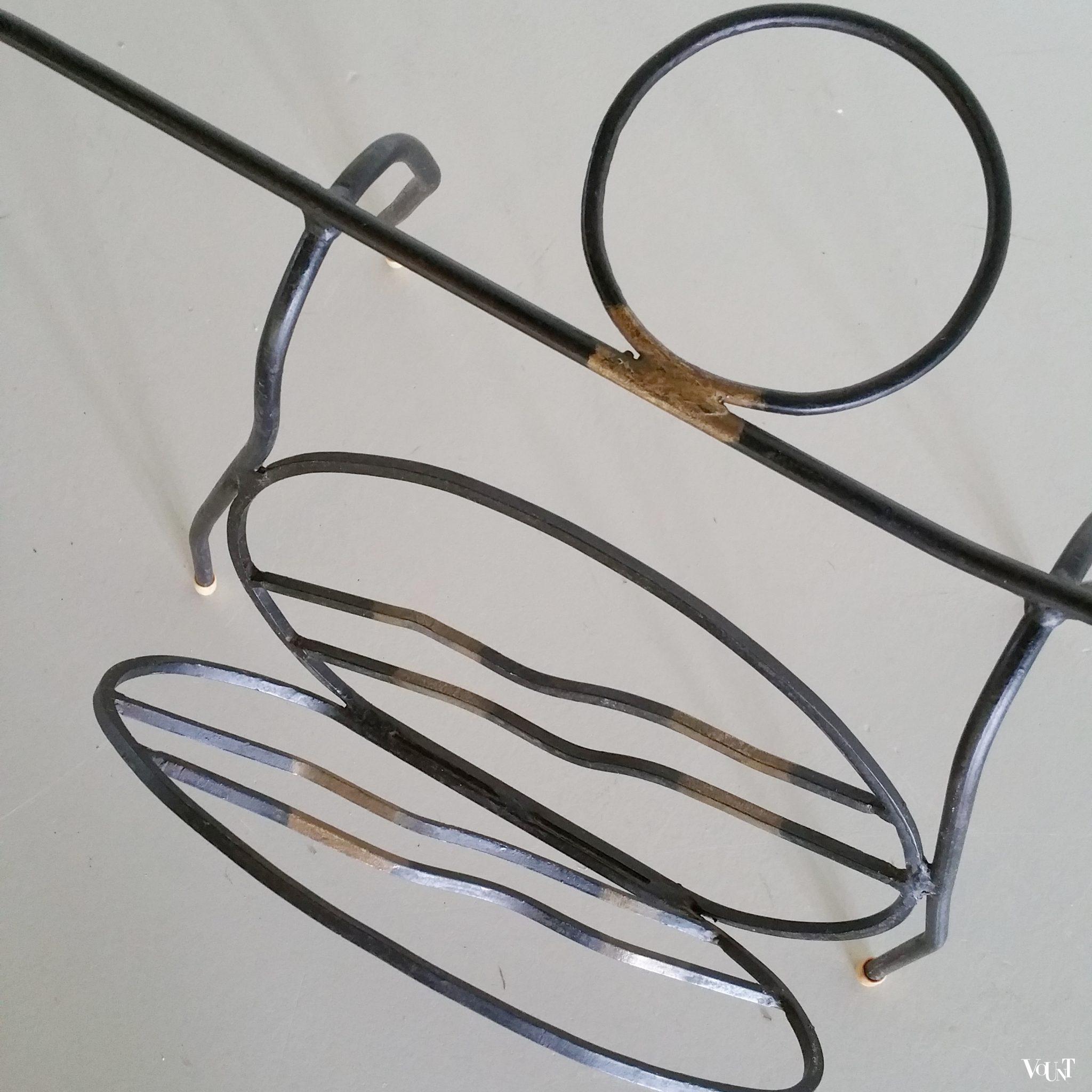 Zwart metalen lectuurrek hertje, jaren '50