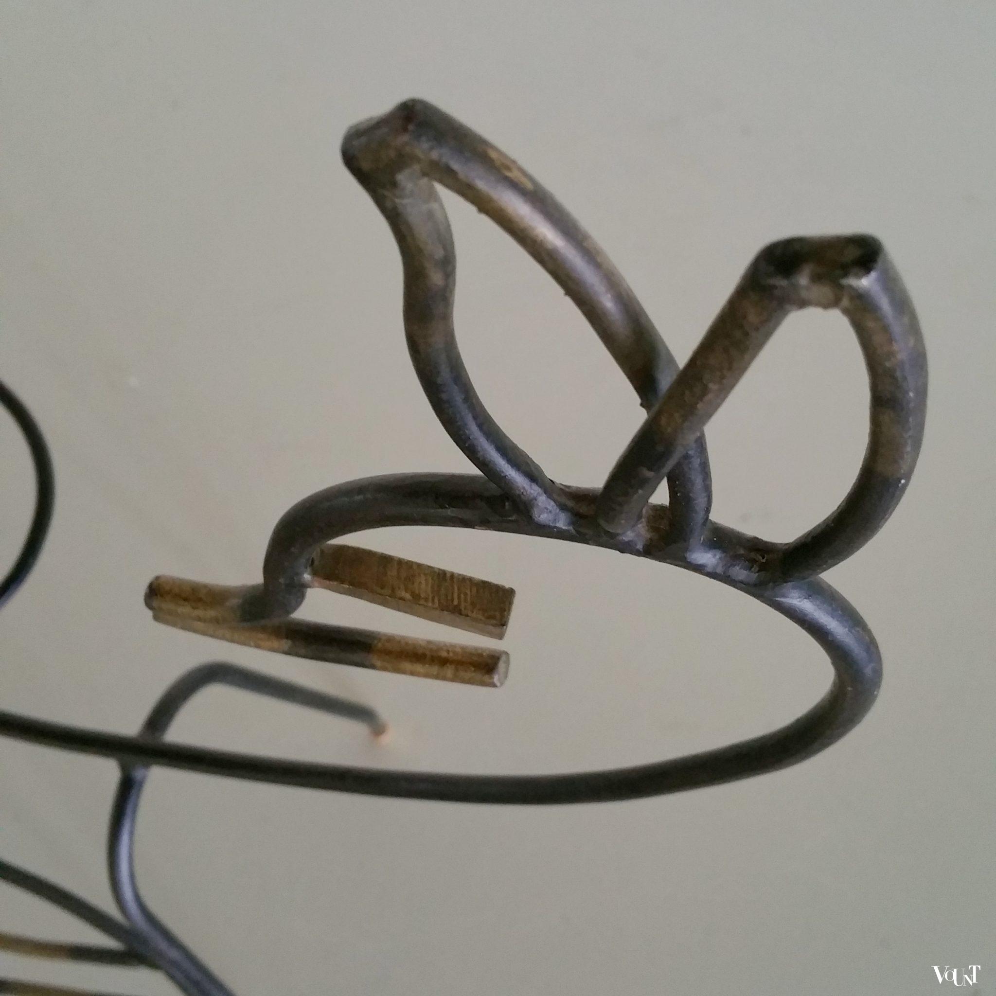 Zwart metalen lectuurrek hertje, jaren '50