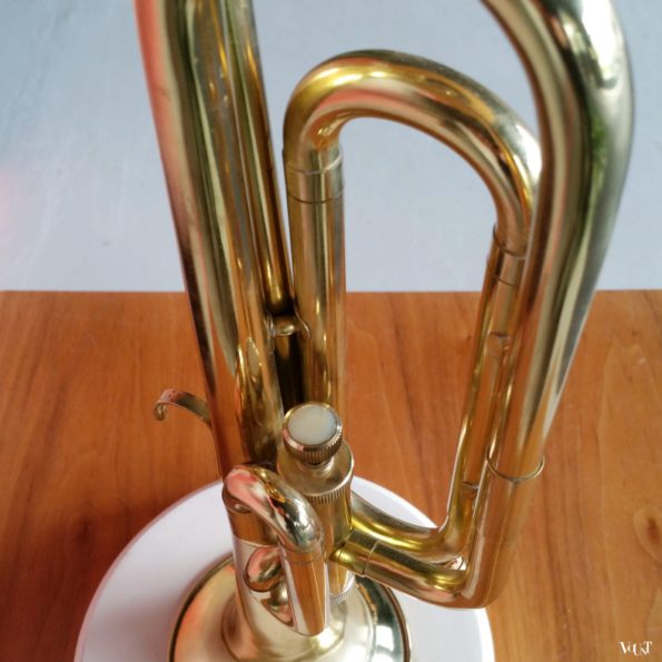 Vintage trompetlamp