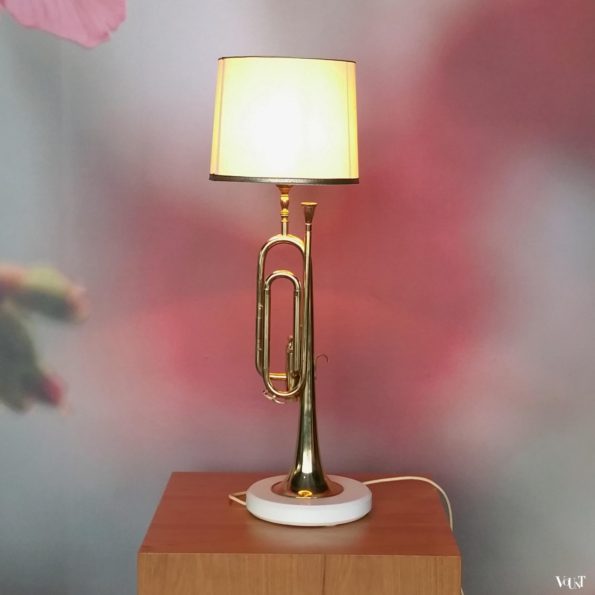 Vintage trompetlamp