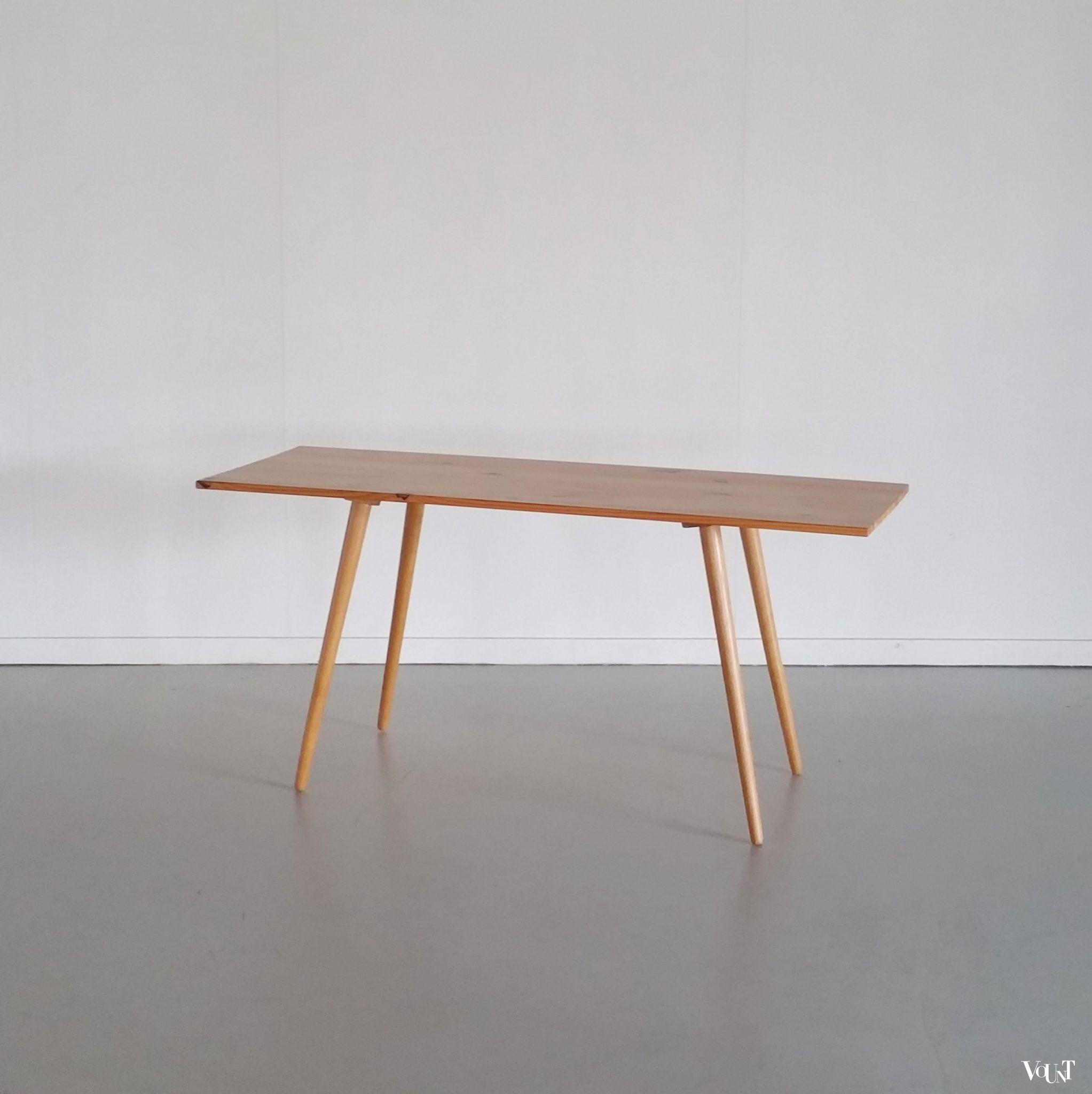 Minimalistische grenen tafel, jaren '50