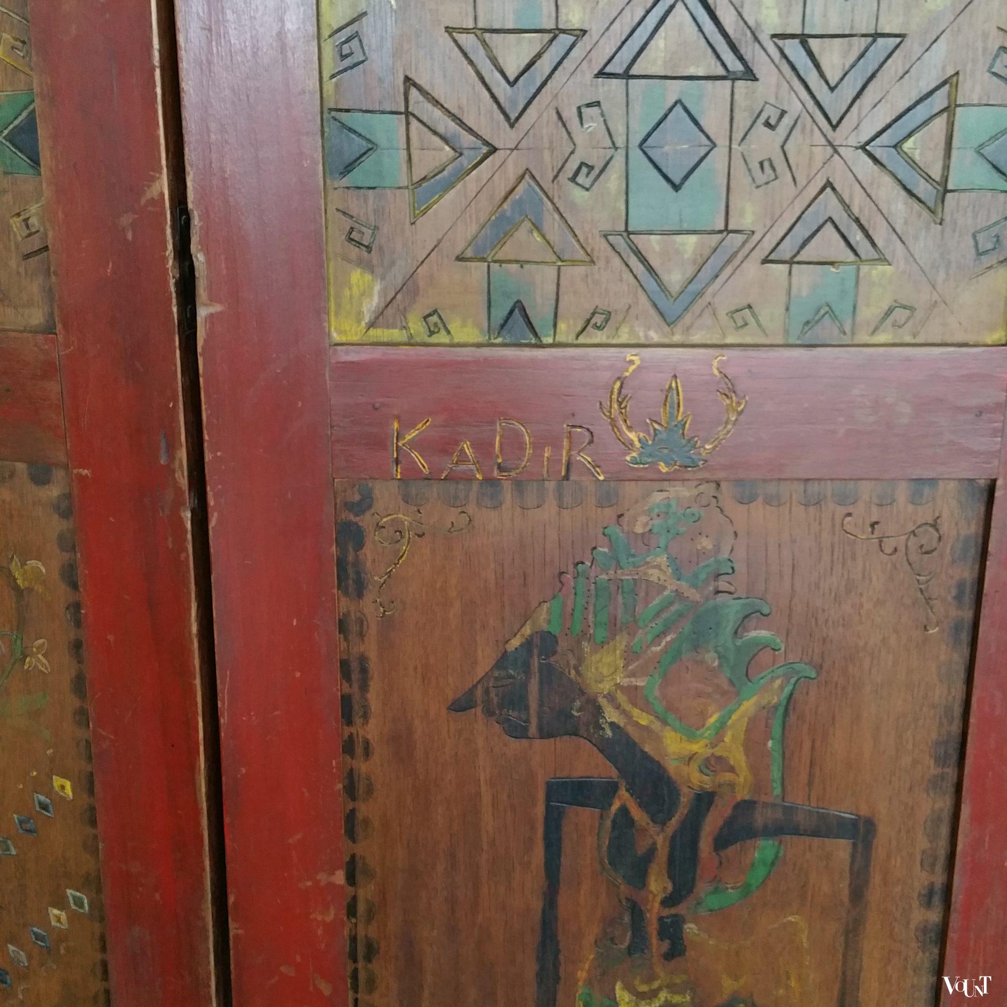 Antiek Indonesisch houten kamerscherm, begin 20e eeuw