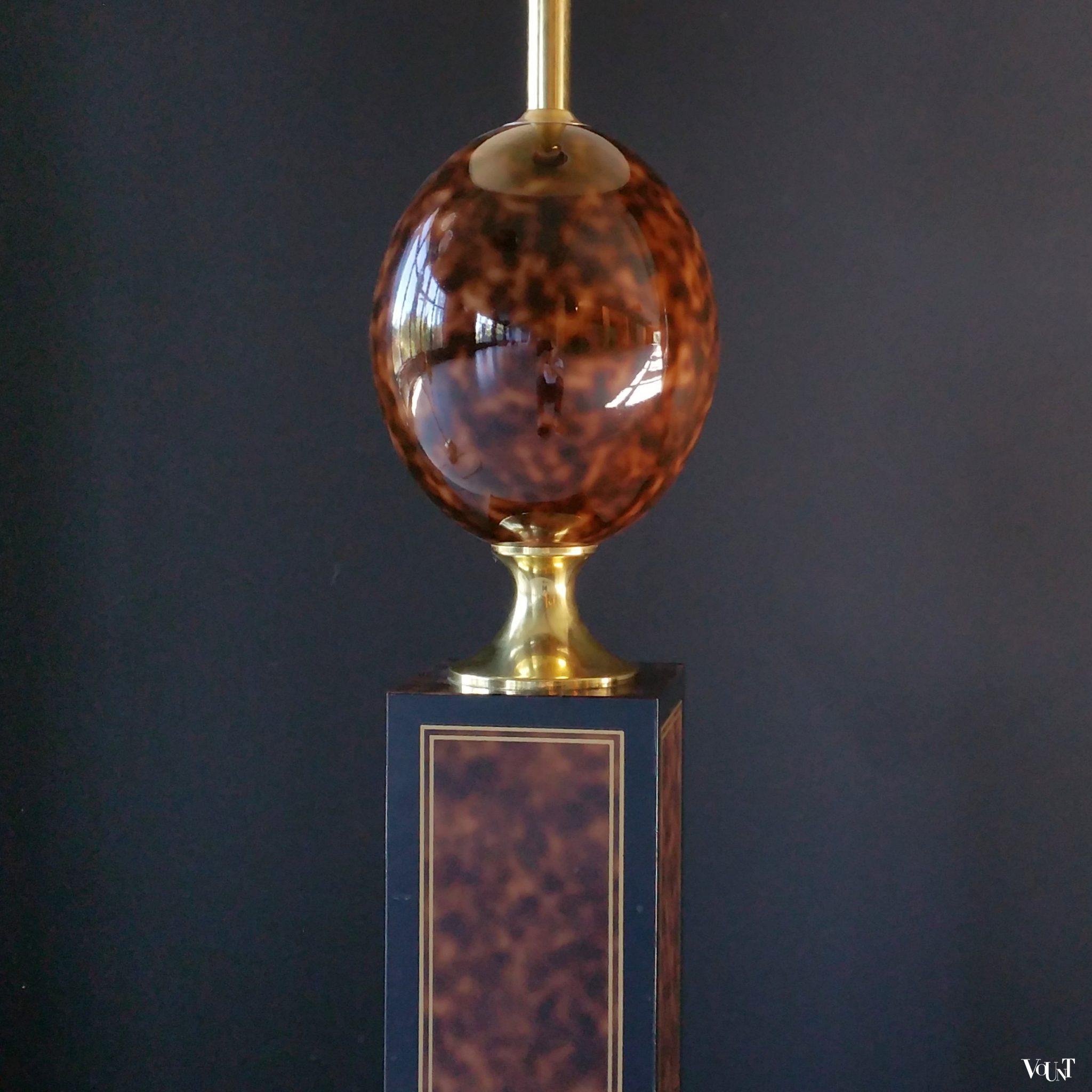 Vloerlamp met keramisch struisvogelei, Maison Le Dauphin, jaren '70/'80