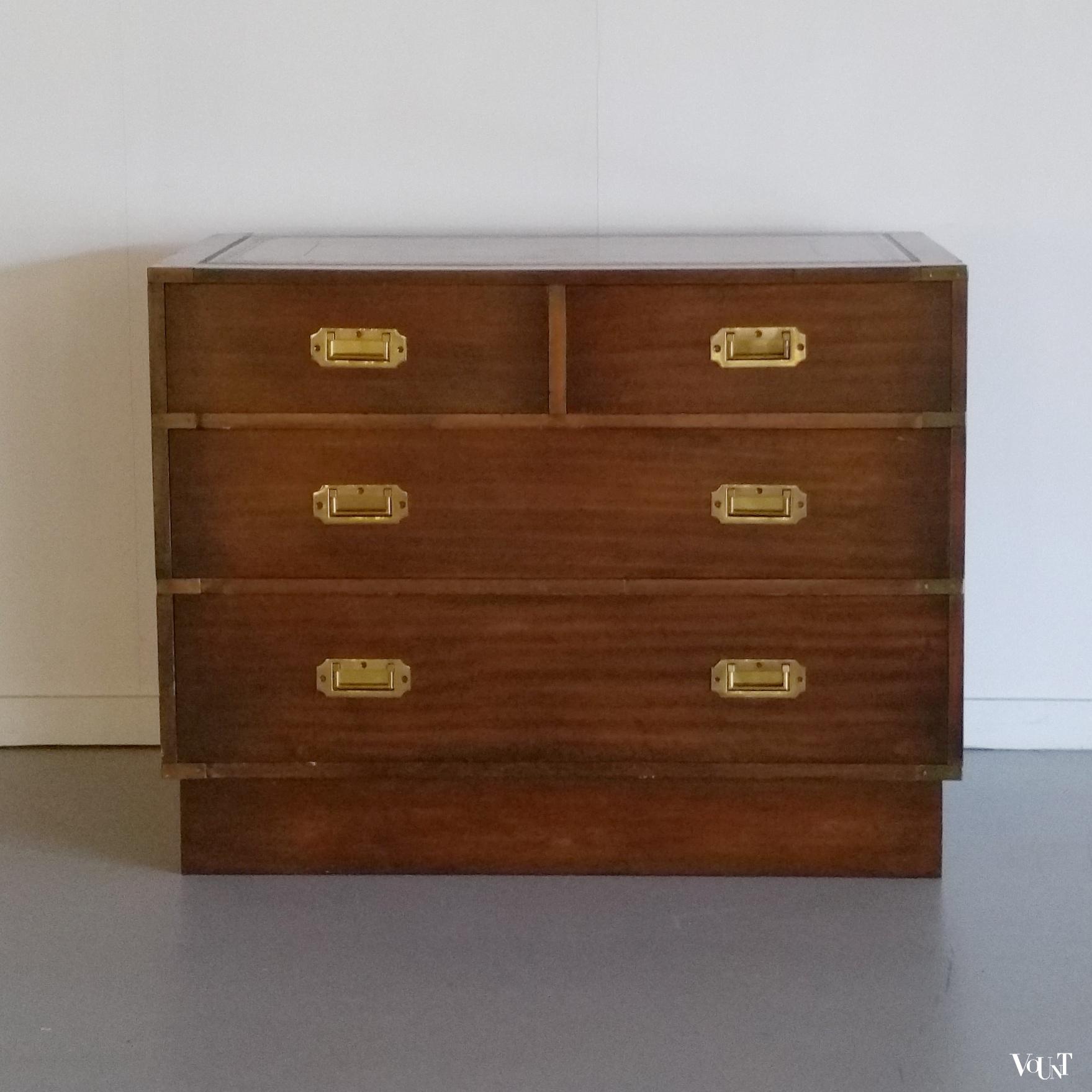 Campaign style ladekast, jaren ‘70