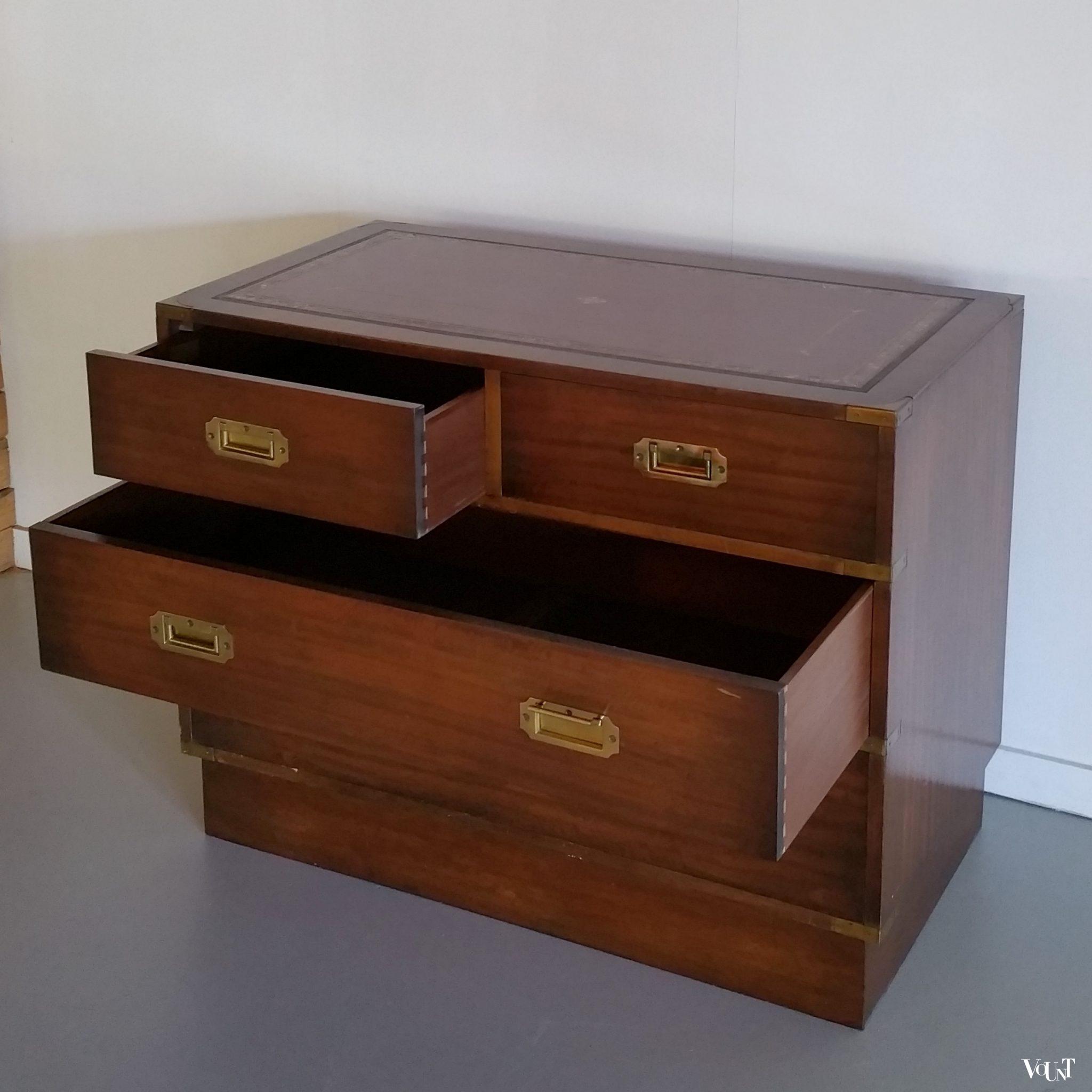 Campaign style ladekast, jaren ‘70