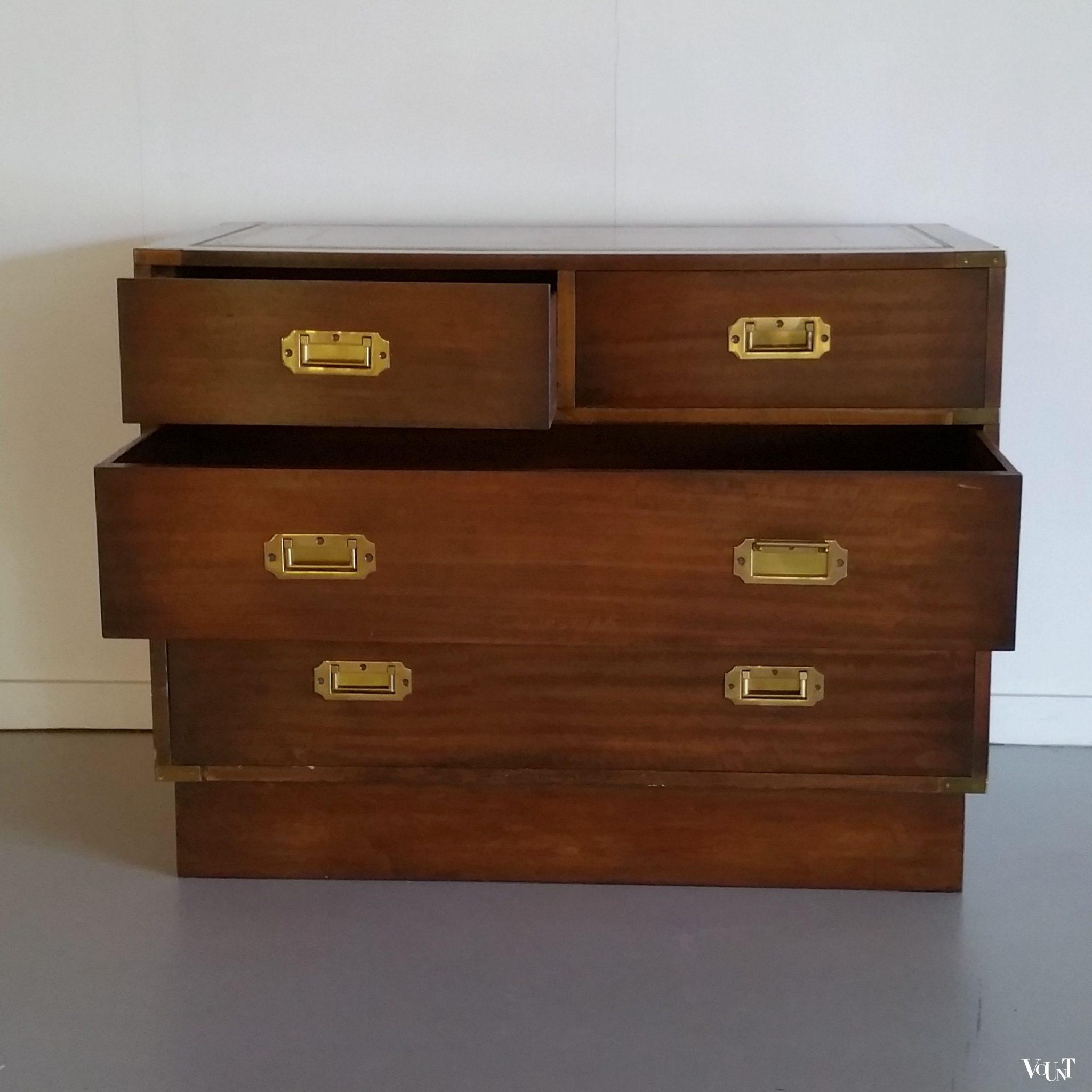 Campaign style ladekast, jaren ‘70